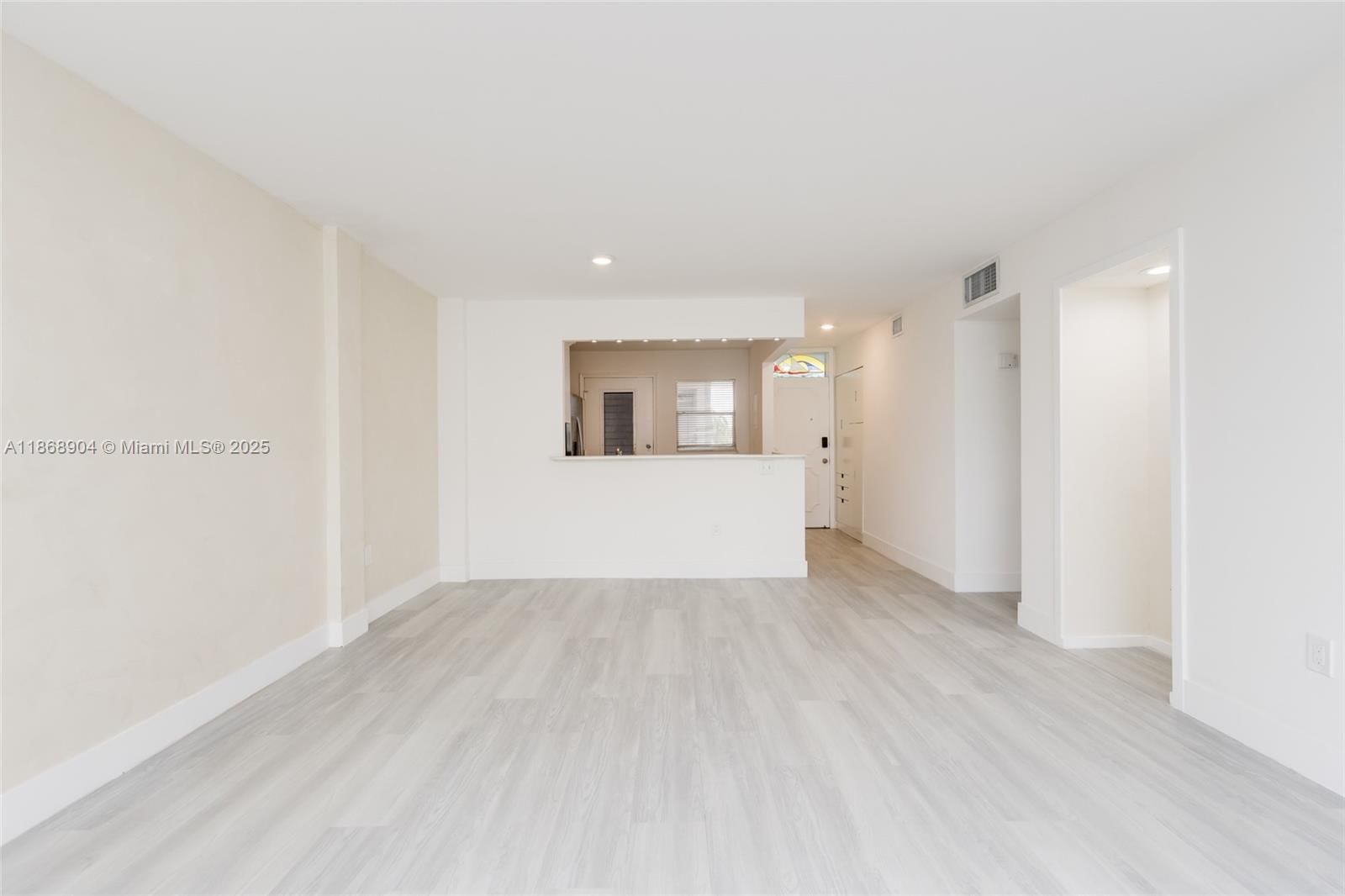 Real estate property located at 3600 170th St D-112, Miami-dade, Eden Isles Condo # 4, North Miami Beach, FL