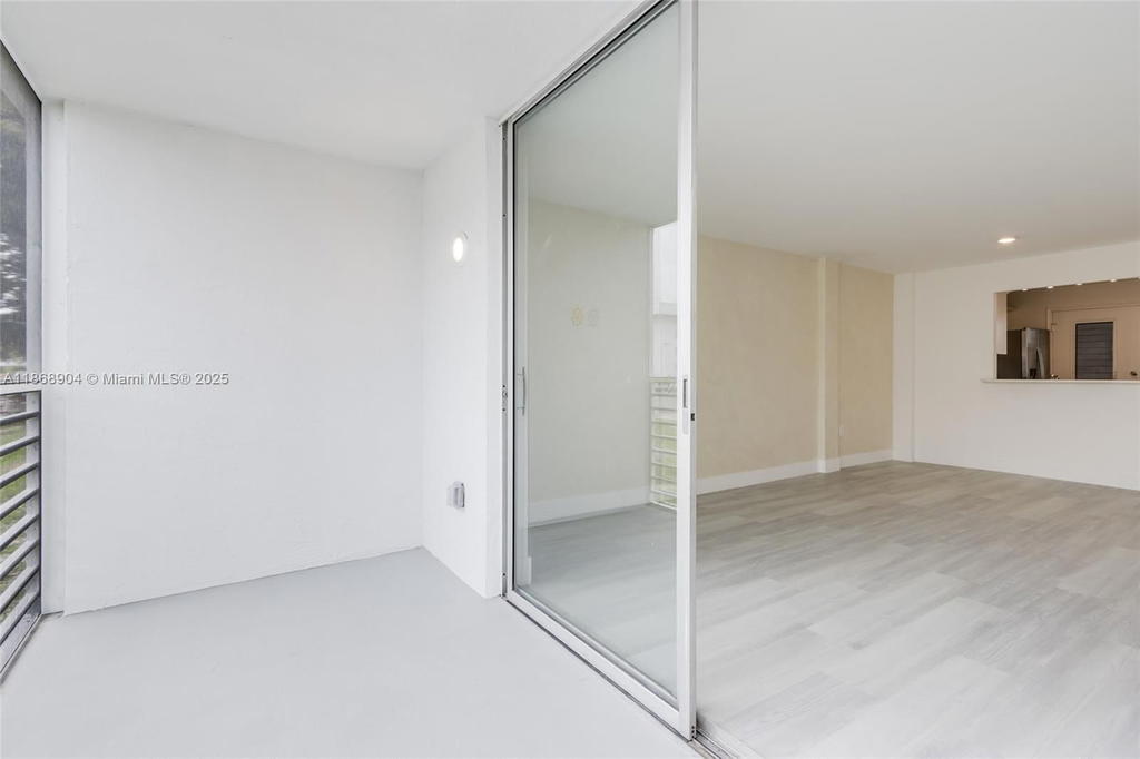 Real estate property located at 3600 170th St D-112, Miami-dade, Eden Isles Condo # 4, North Miami Beach, FL