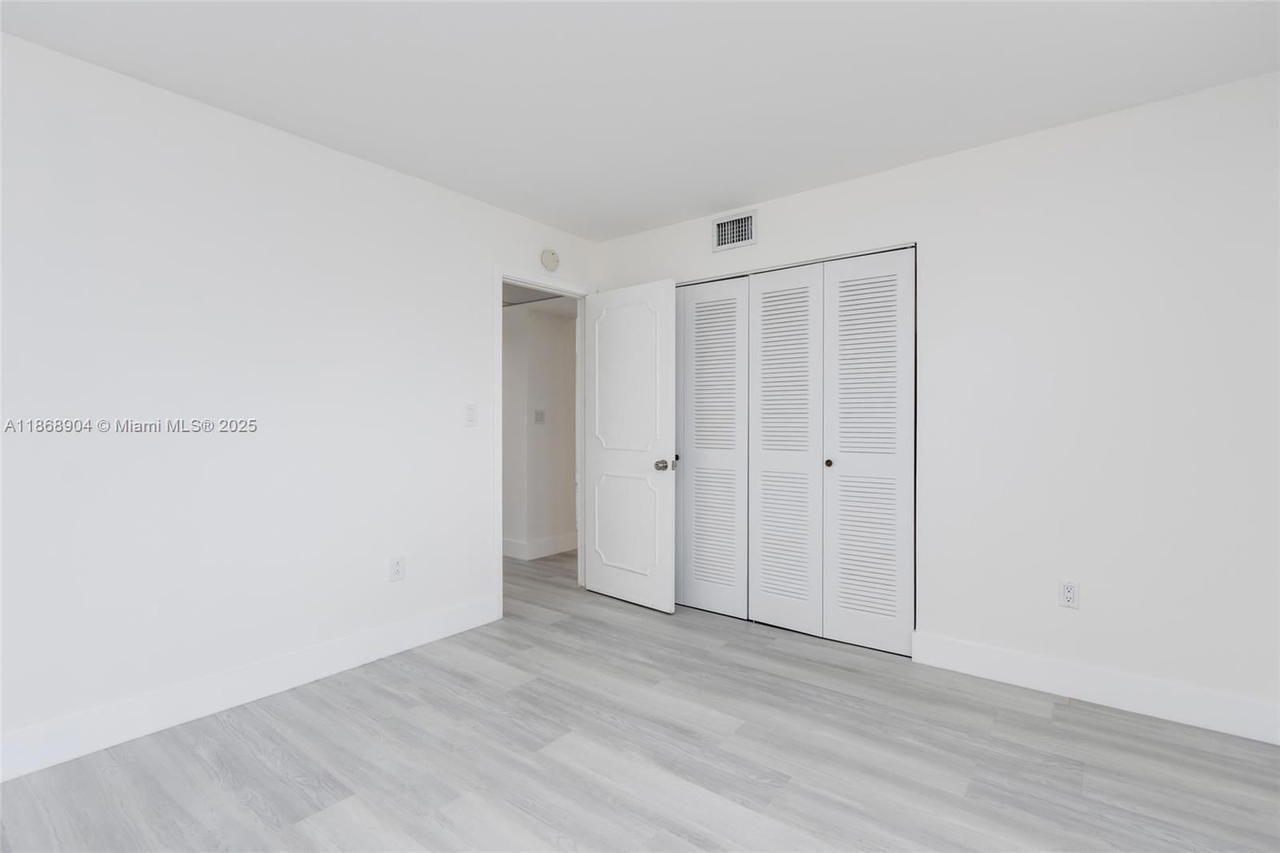 Real estate property located at 3600 170th St D-112, Miami-dade, Eden Isles Condo # 4, North Miami Beach, FL