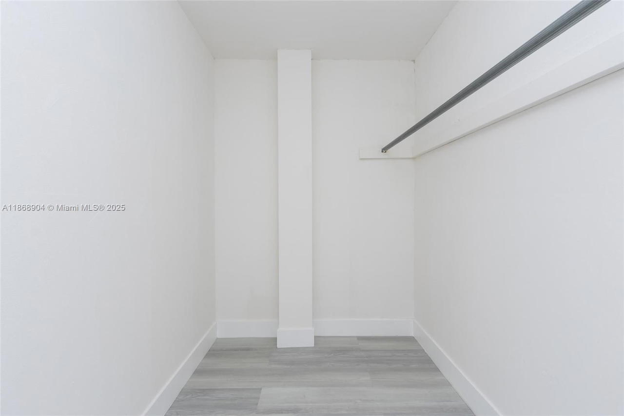 Real estate property located at 3600 170th St D-112, Miami-dade, Eden Isles Condo # 4, North Miami Beach, FL