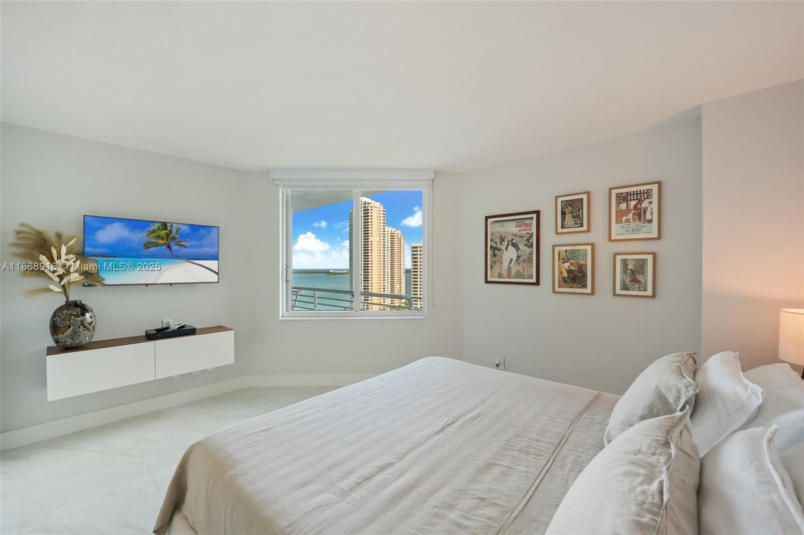 Real estate property located at 325 Biscayne Blvd #2515, Miami-dade, One Miami West Condo, Miami, FL