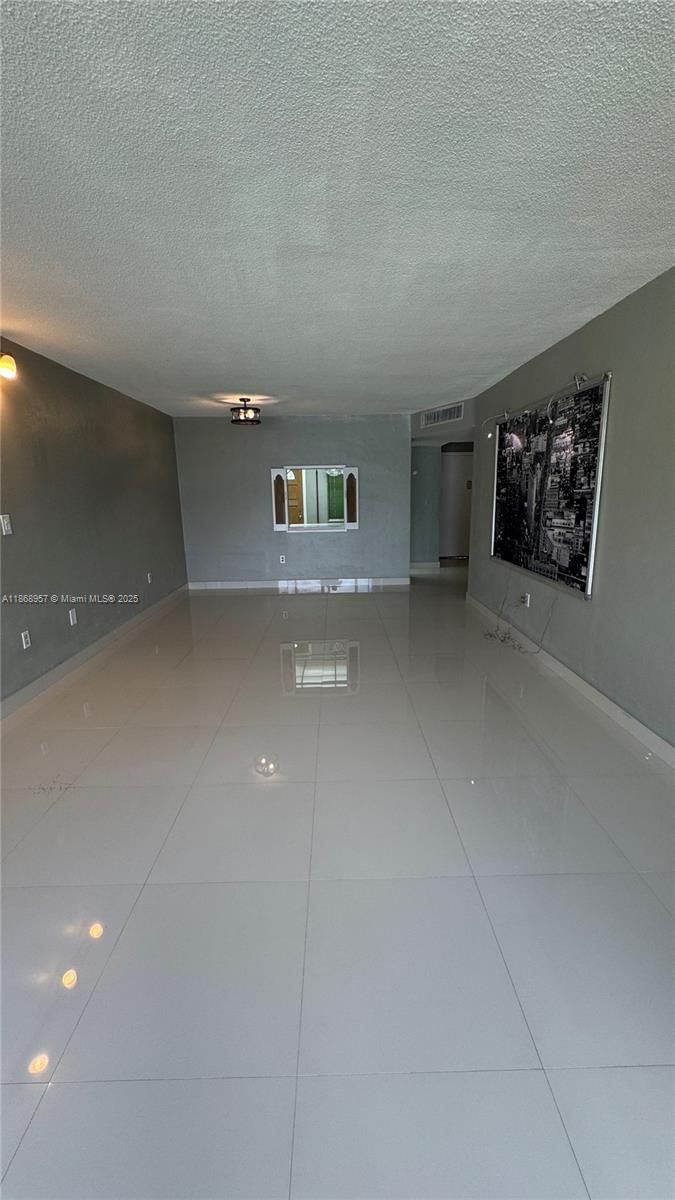 Real estate property located at 1701 191st St A214, Miami-dade, Rolling Green Condo A, Miami, FL
