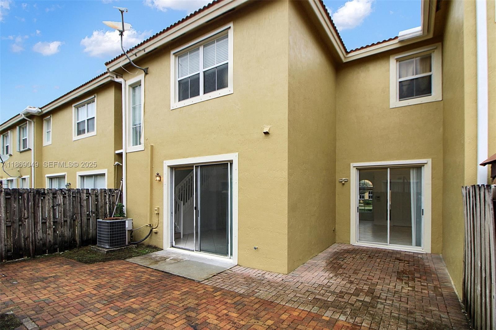 Real estate property located at 11724 137th Path, Miami-dade, Century Breeze, Miami, FL