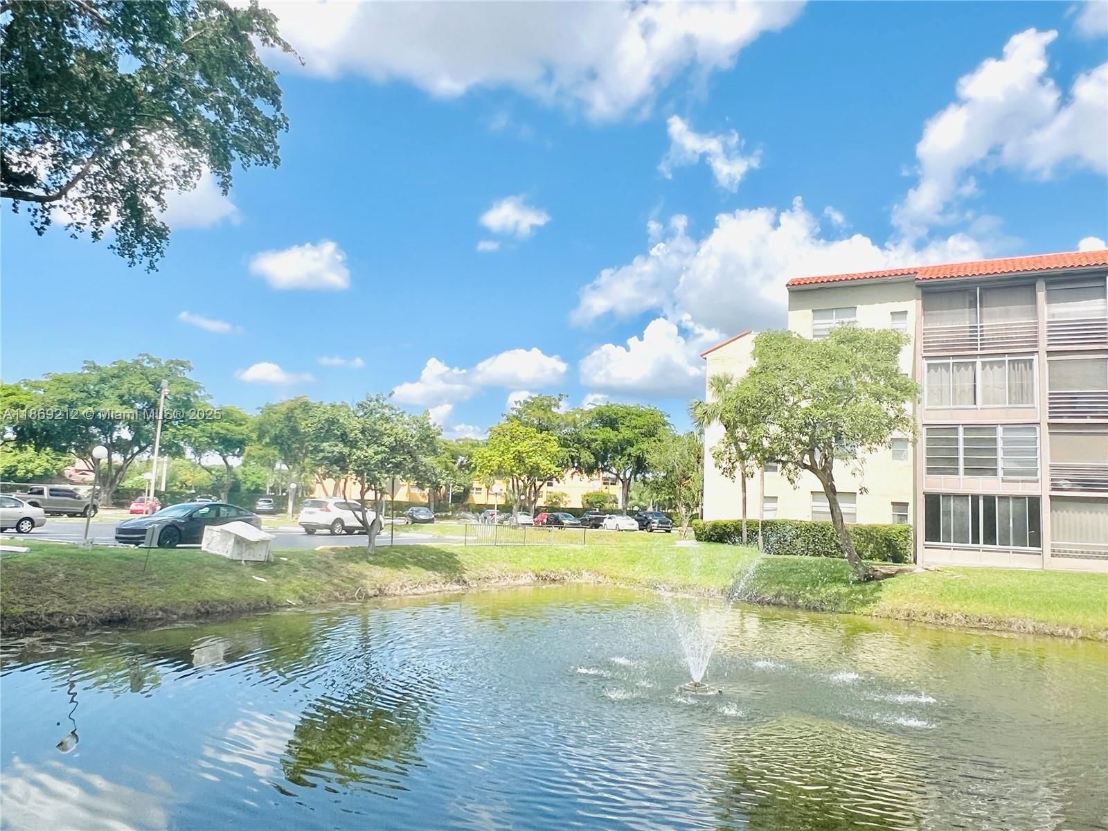 Real estate property located at 1820 81st Ave #3405, Broward, Courtyards Of Broward Con, North Lauderdale, FL