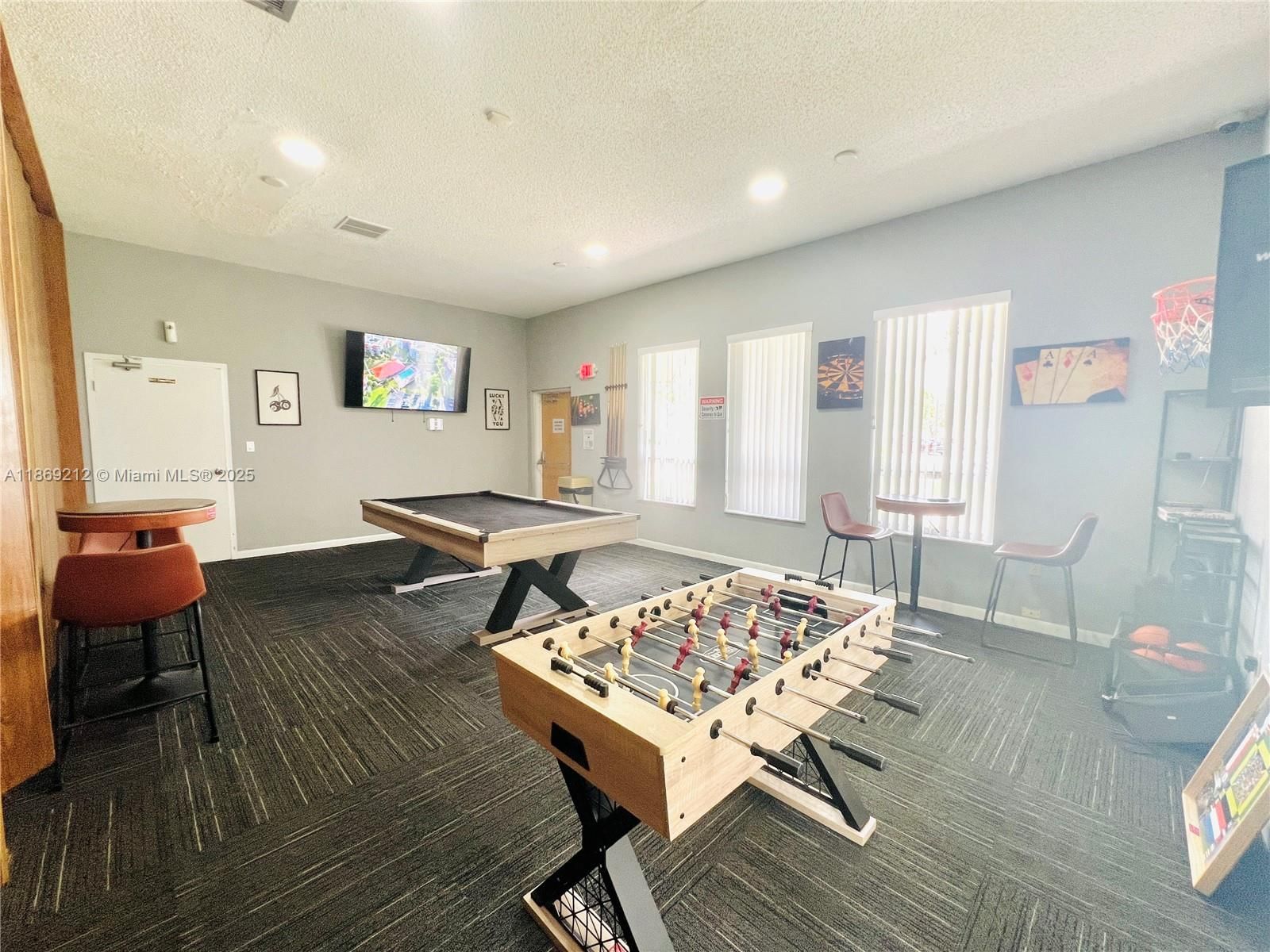 Real estate property located at 1820 81st Ave #3405, Broward, Courtyards Of Broward Con, North Lauderdale, FL