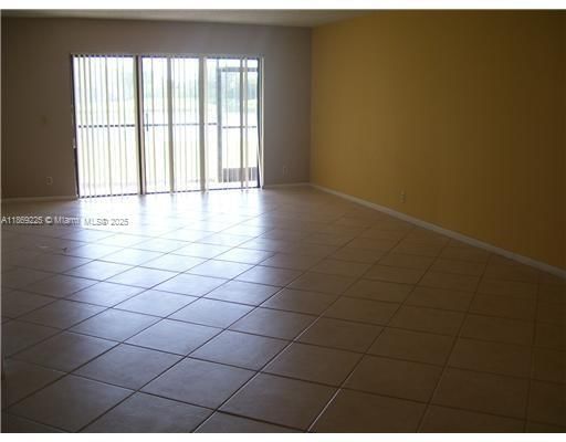 Real estate property located at 436 Lakeview Dr #104, Broward, Weston Lakes 21 Inc Condo, Weston, FL