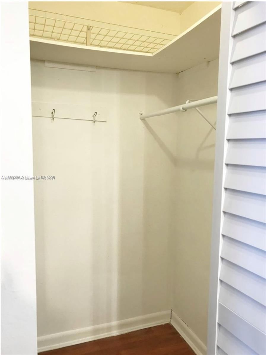 Real estate property located at 6900 Bay Dr #7F, Miami-dade, Stanton House Condo, Miami Beach, FL