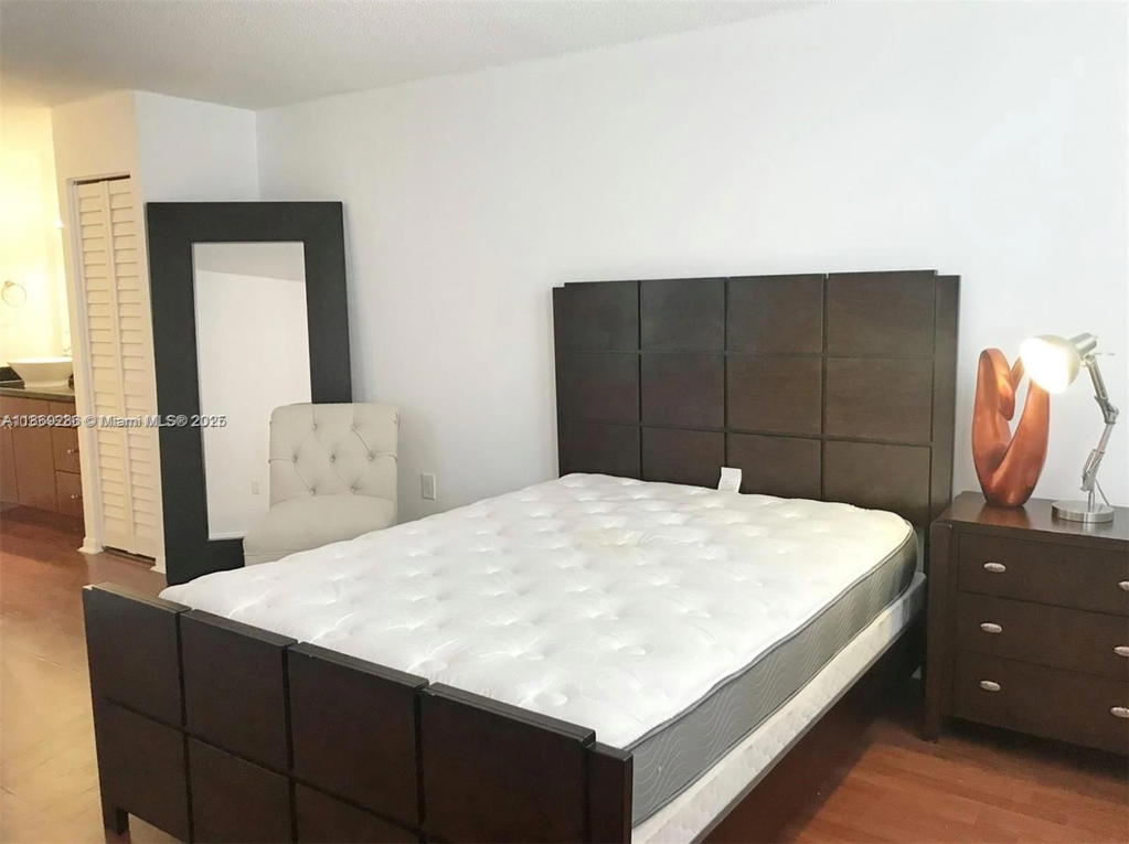 Real estate property located at 6900 Bay Dr #7F, Miami-dade, Stanton House Condo, Miami Beach, FL