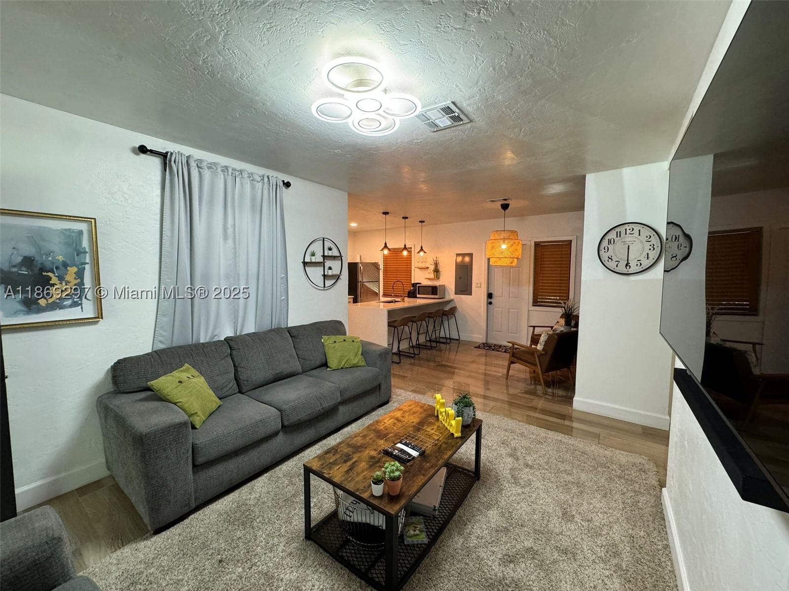 Real estate property located at 207 11th Street, Broward, Croissant Park River Sec, Fort Lauderdale, FL