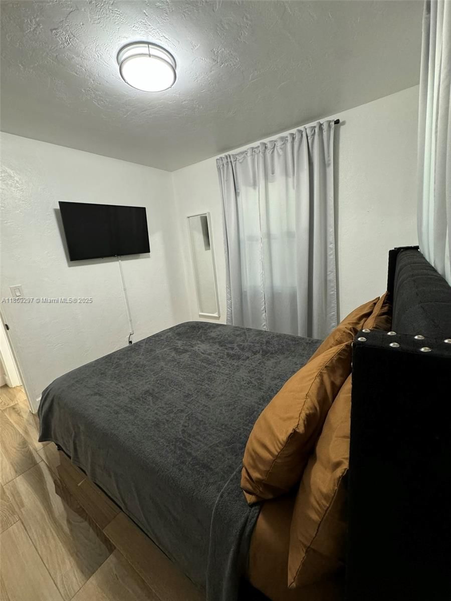 Real estate property located at 207 11th Street, Broward, Croissant Park River Sec, Fort Lauderdale, FL