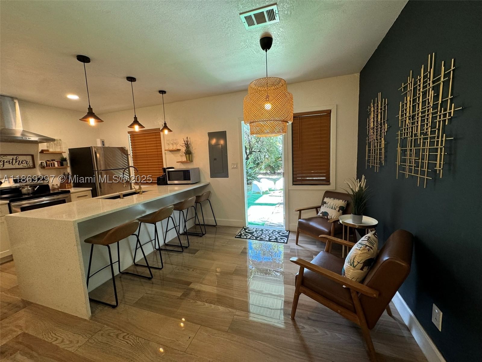 Real estate property located at 207 11th Street, Broward, Croissant Park River Sec, Fort Lauderdale, FL