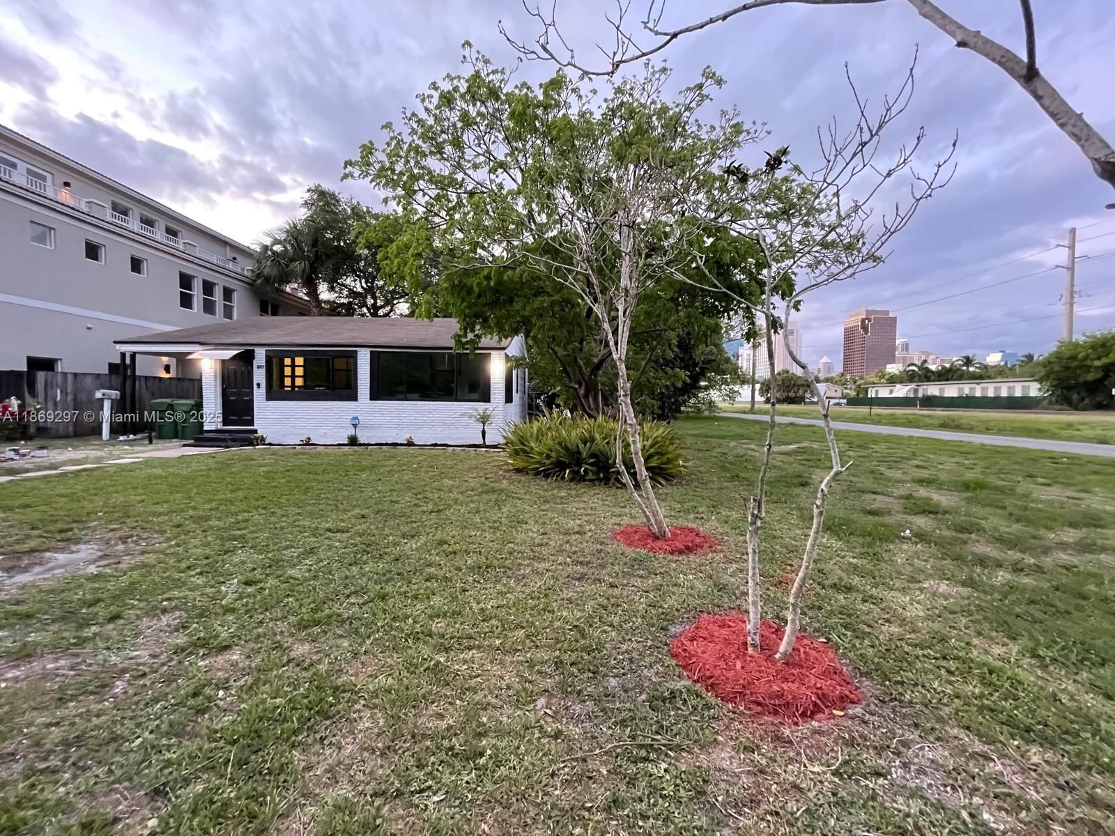 Real estate property located at 207 11th Street, Broward, Croissant Park River Sec, Fort Lauderdale, FL