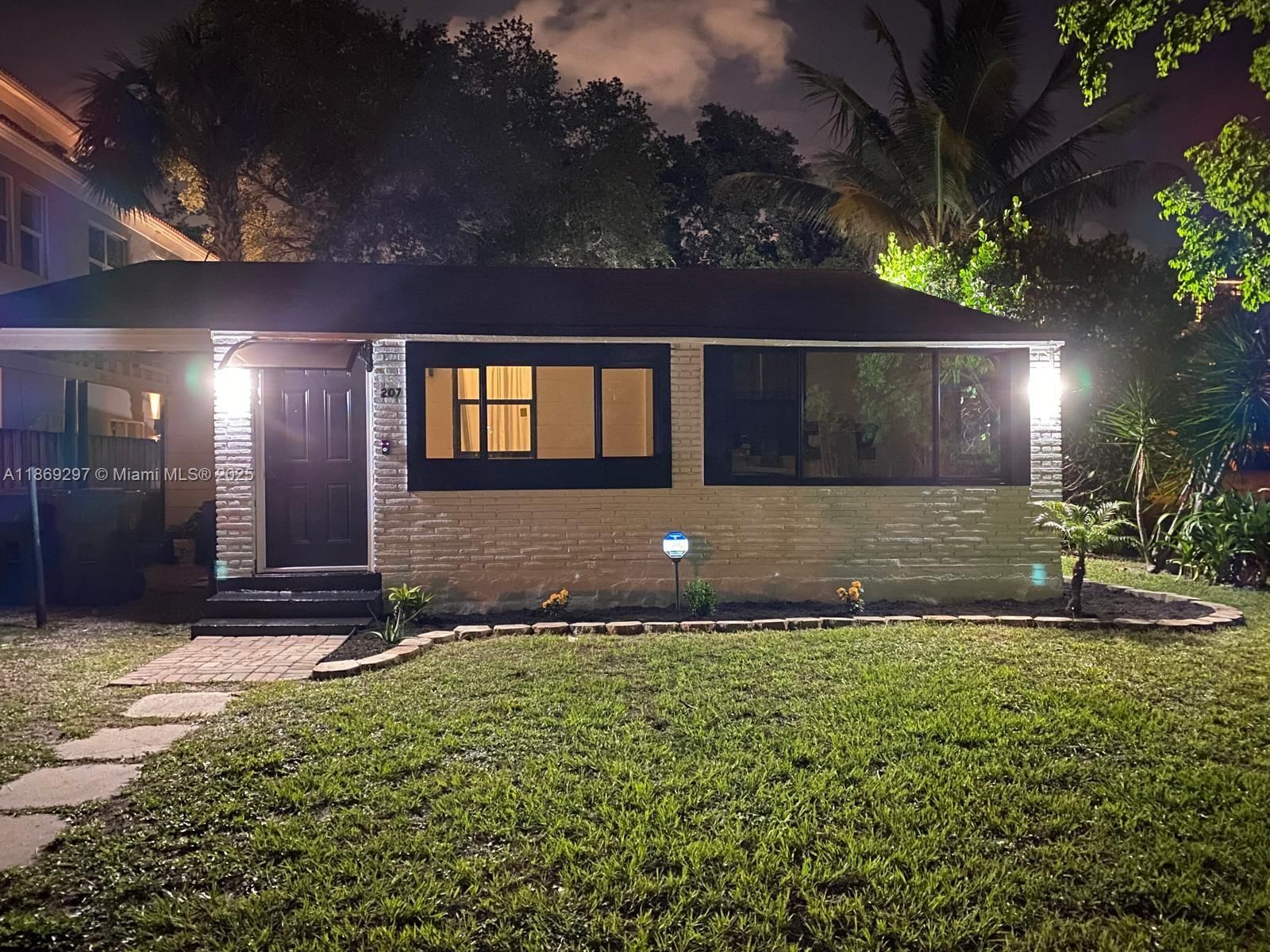 Real estate property located at 207 11th Street, Broward, Croissant Park River Sec, Fort Lauderdale, FL