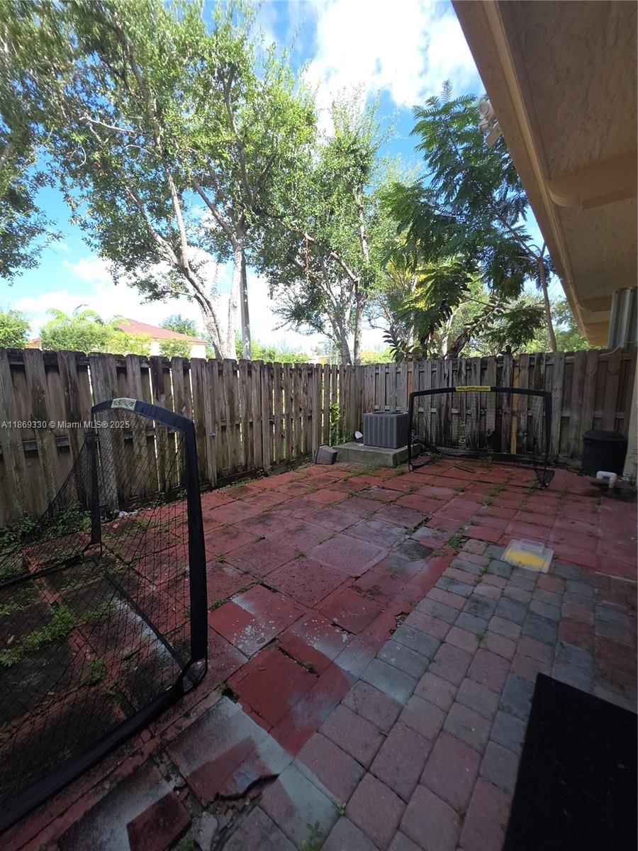 Real estate property located at 13236 128th Psge, Miami-dade, Courts At Tuscany, Miami, FL