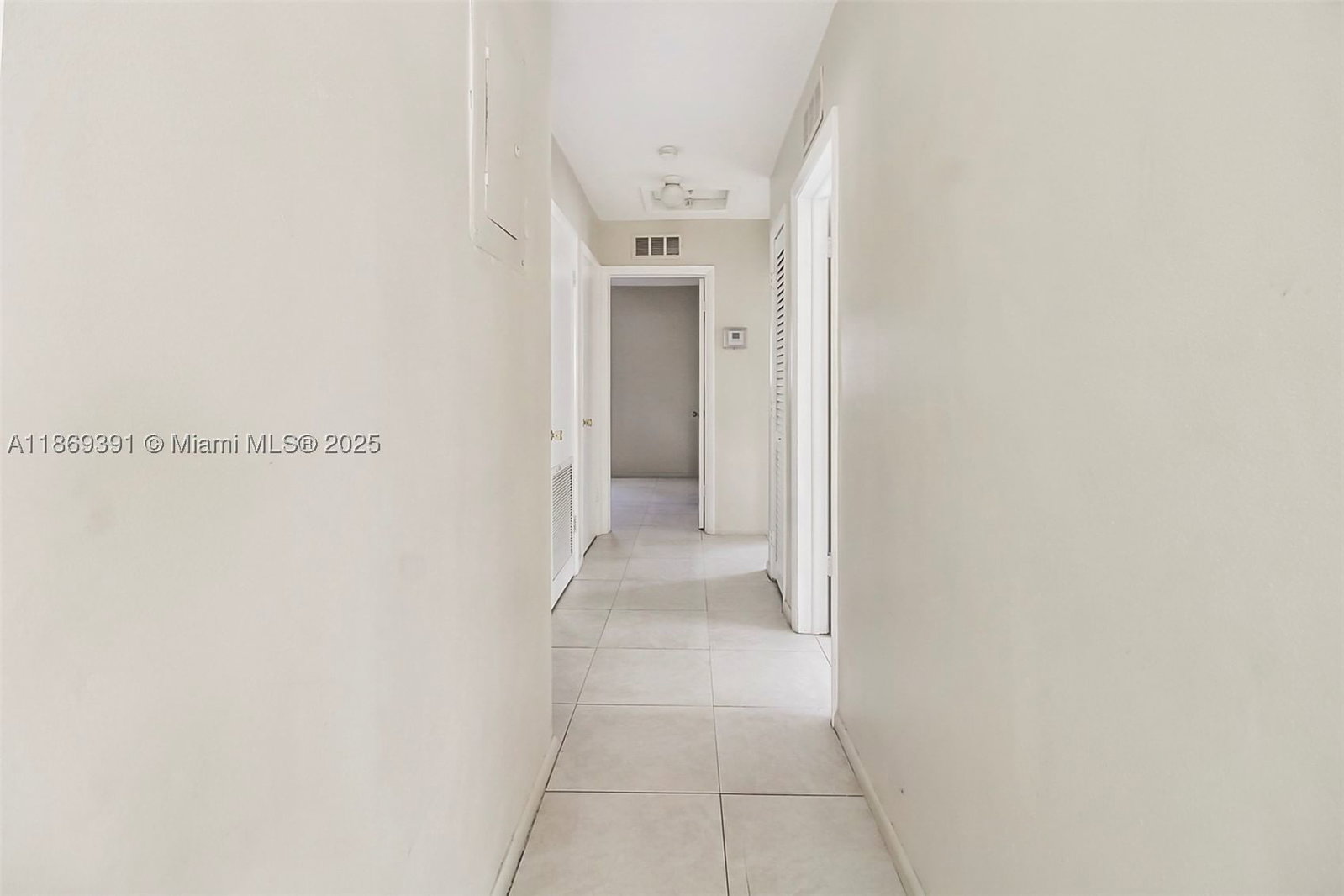 Real estate property located at 846 10th Ave, Broward, Dania Estates, Dania Beach, FL