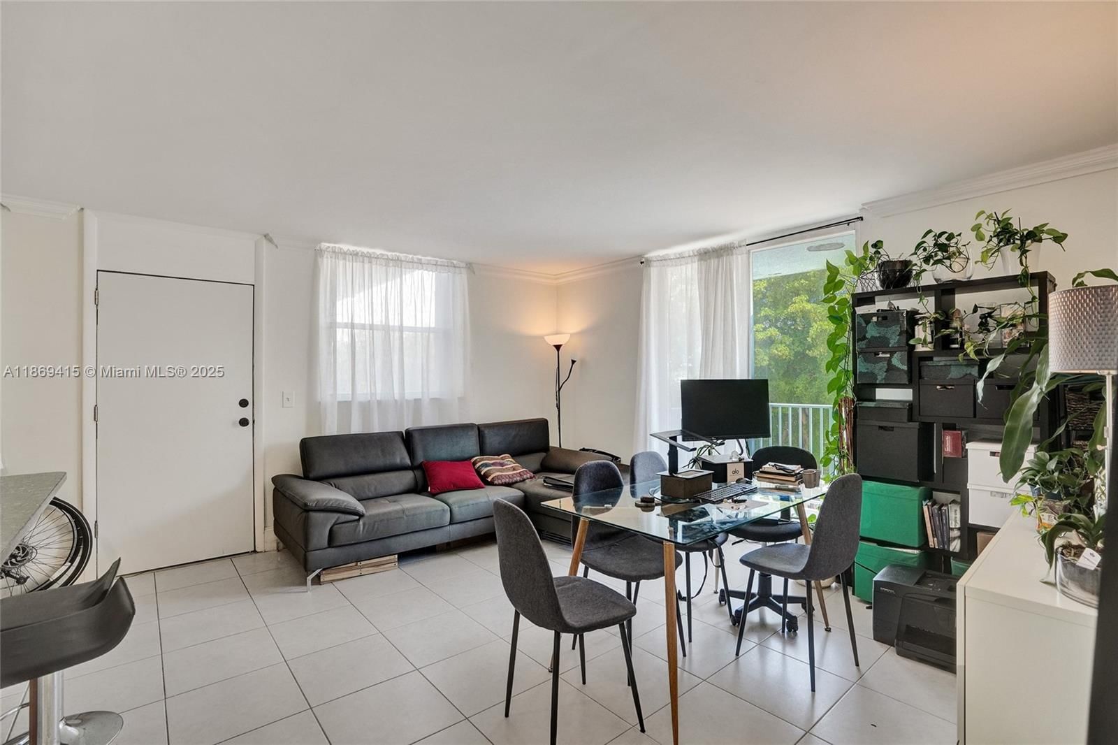 Real estate property located at 1801 Treasure Dr #329, Miami-dade, North Bay Villas Condo, North Bay Village, FL