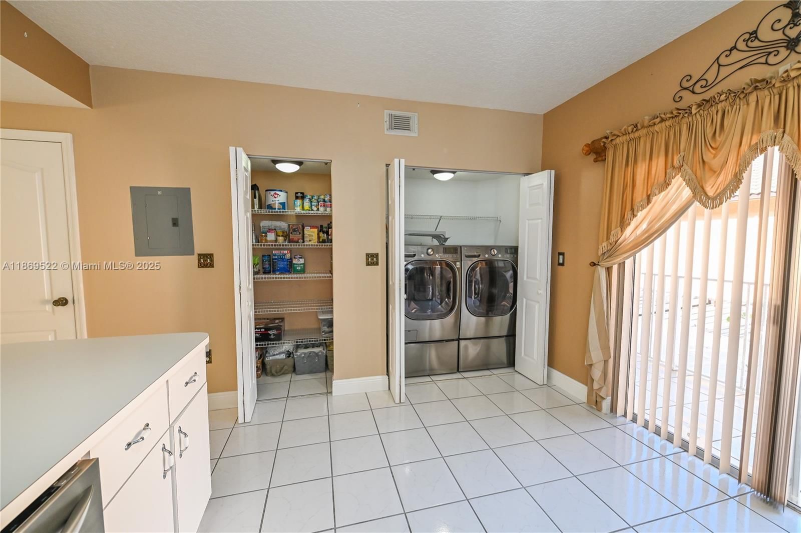 Real estate property located at 8390 103rd St #205H, Miami-dade, Misty Point Villas Condo, Hialeah Gardens, FL