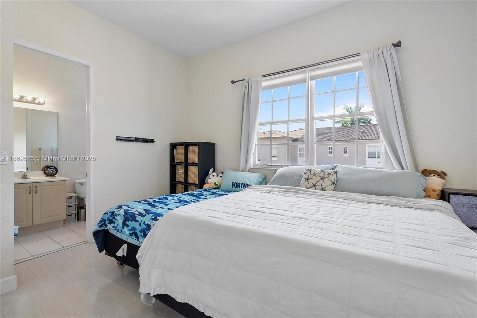 Real estate property located at 14614 6th St #6-11, Broward, Meadow Pines, Pembroke Pines, FL