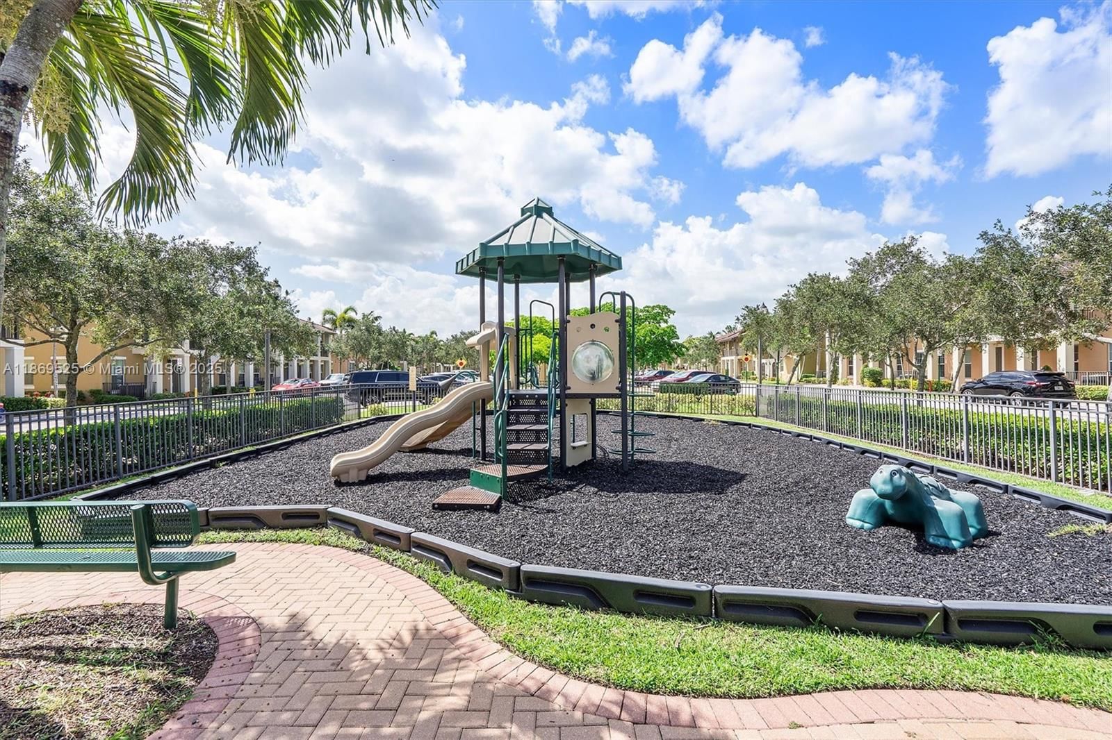 Real estate property located at 14614 6th St #6-11, Broward, Meadow Pines, Pembroke Pines, FL