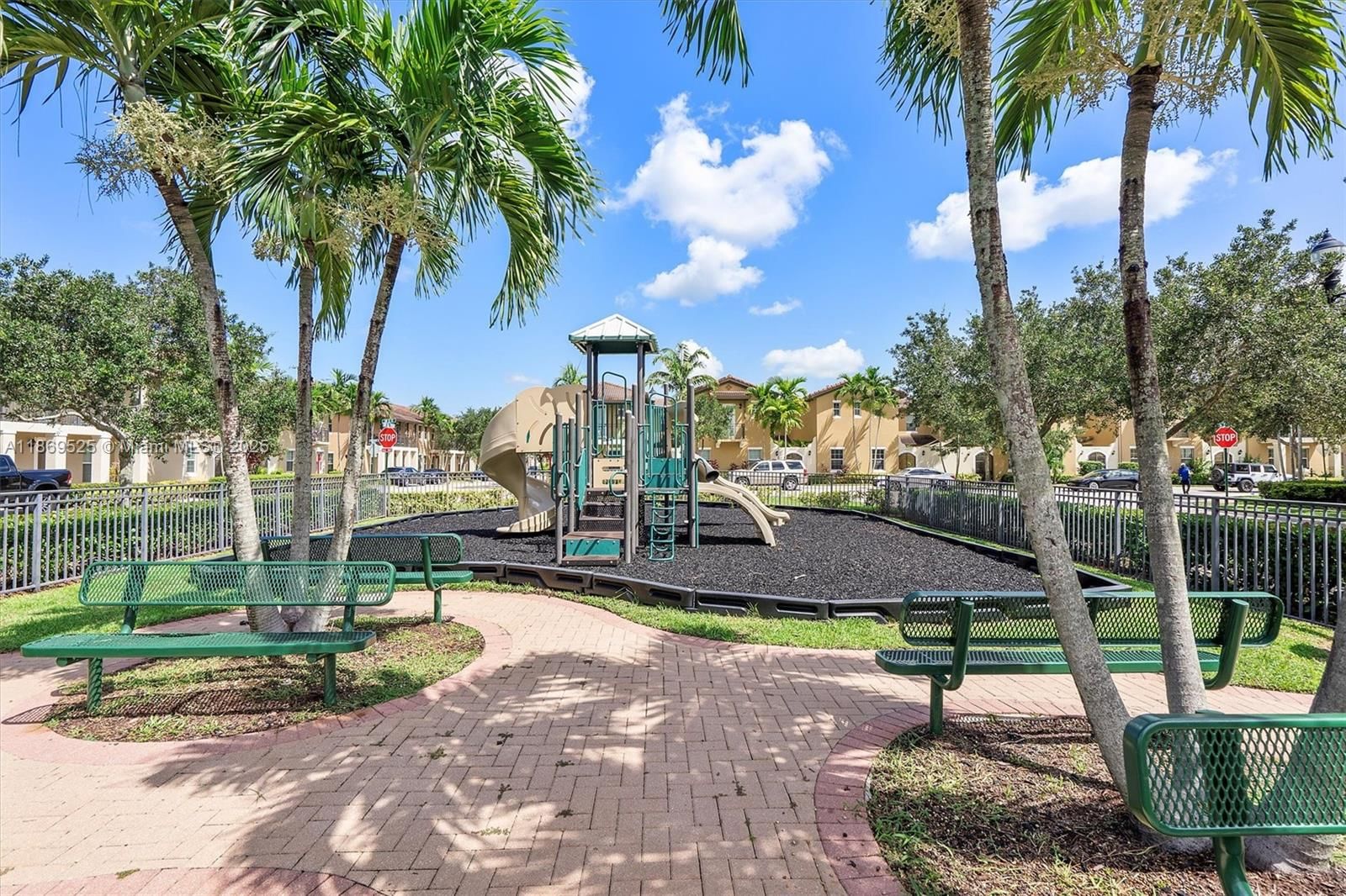 Real estate property located at 14614 6th St #6-11, Broward, Meadow Pines, Pembroke Pines, FL