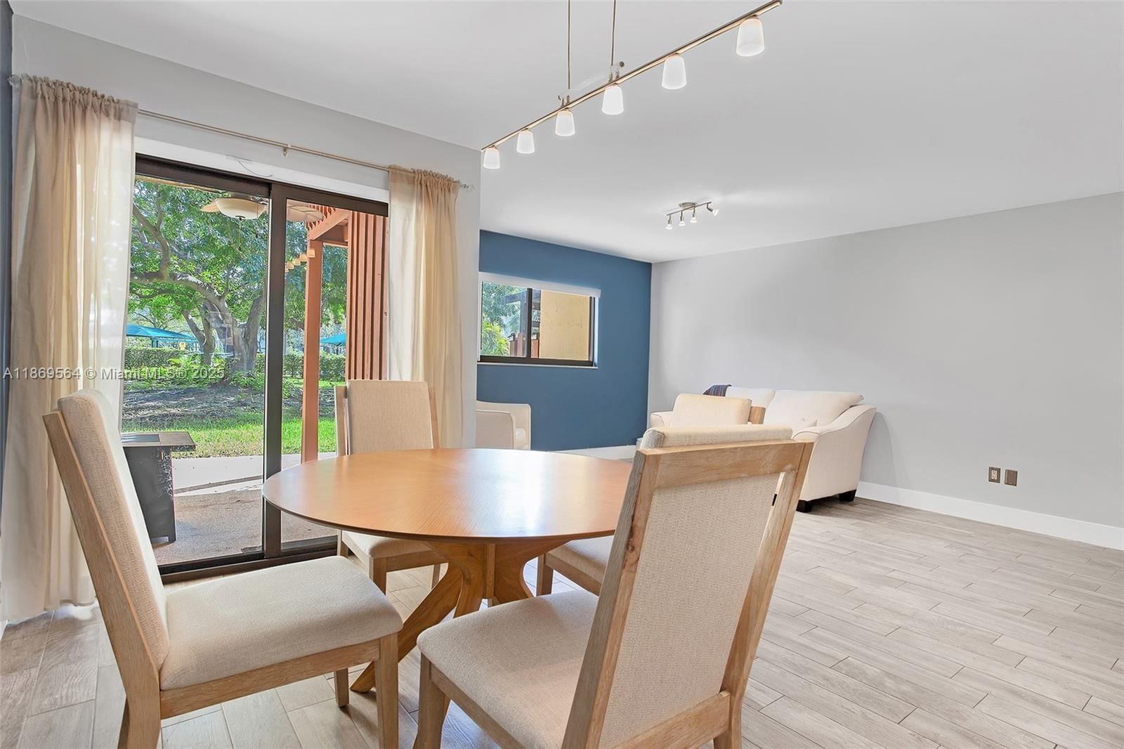Real estate property located at 469 14th St, Broward, Sandpiper Bay Wyldwood, Dania Beach, FL