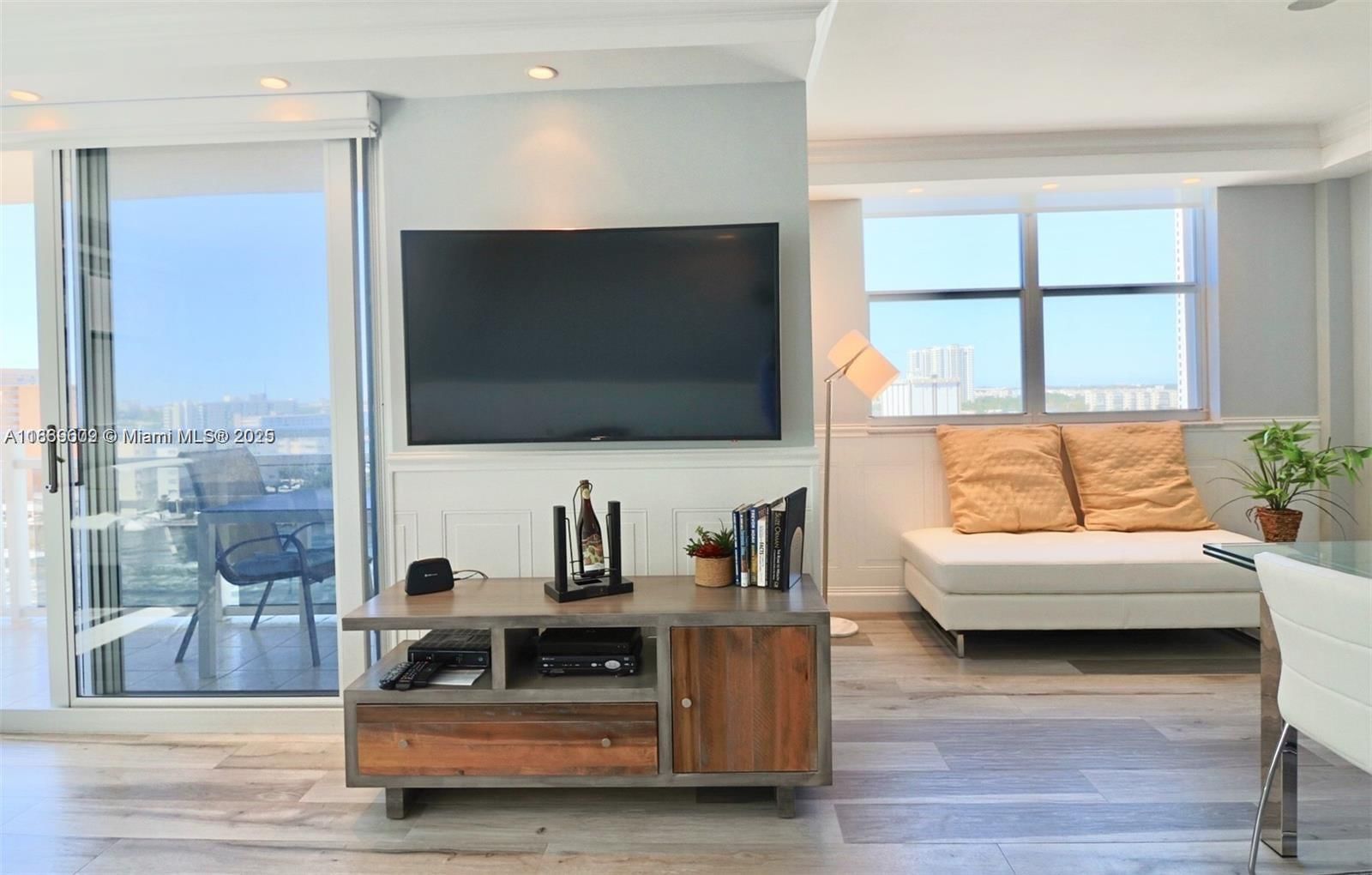 Real estate property located at , Broward, Plaza Towers South Condo, Hallandale Beach, FL