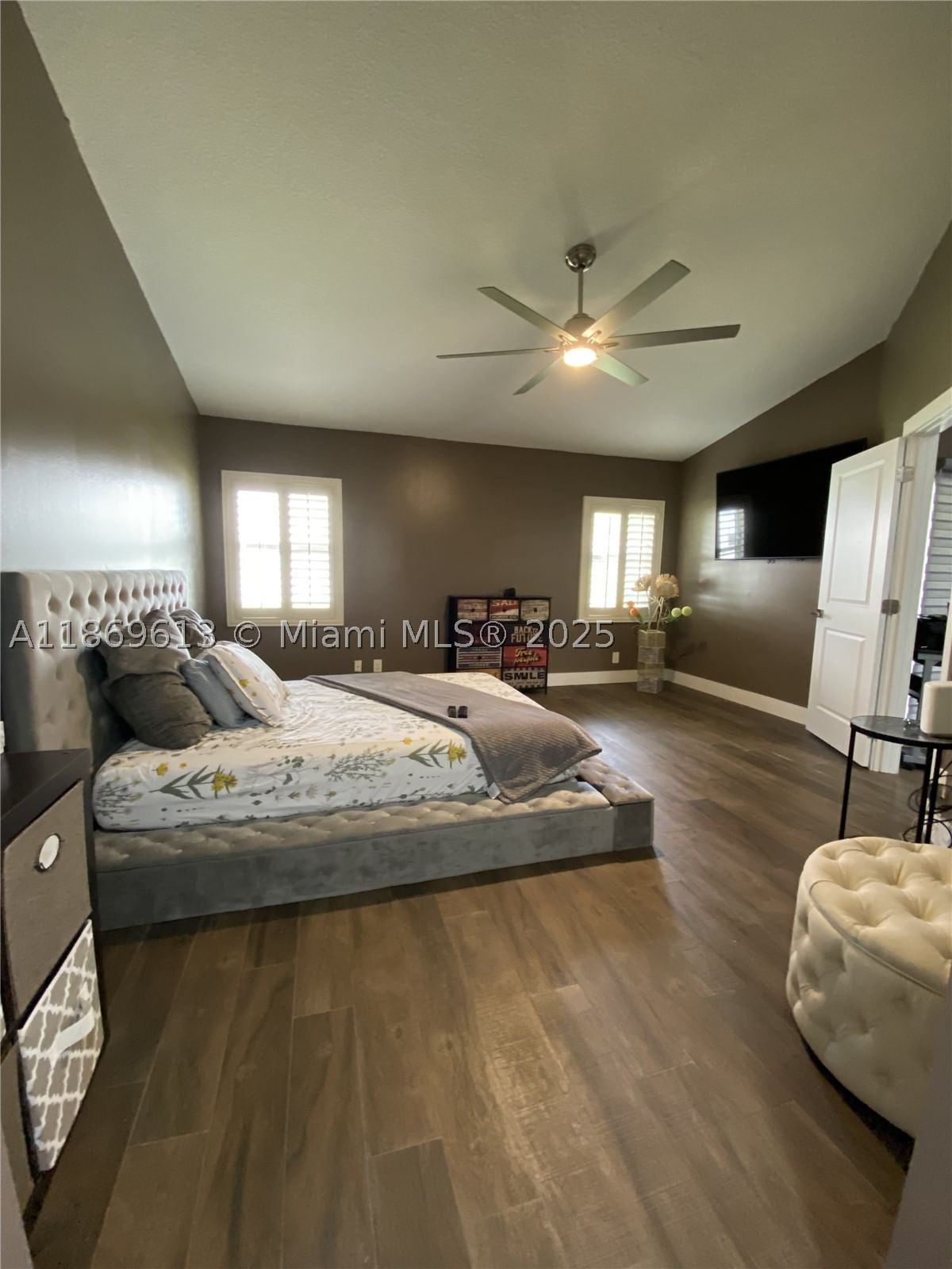 Real estate property located at 6081 90th Ave, Broward, Landings On Cypress Green, Tamarac, FL