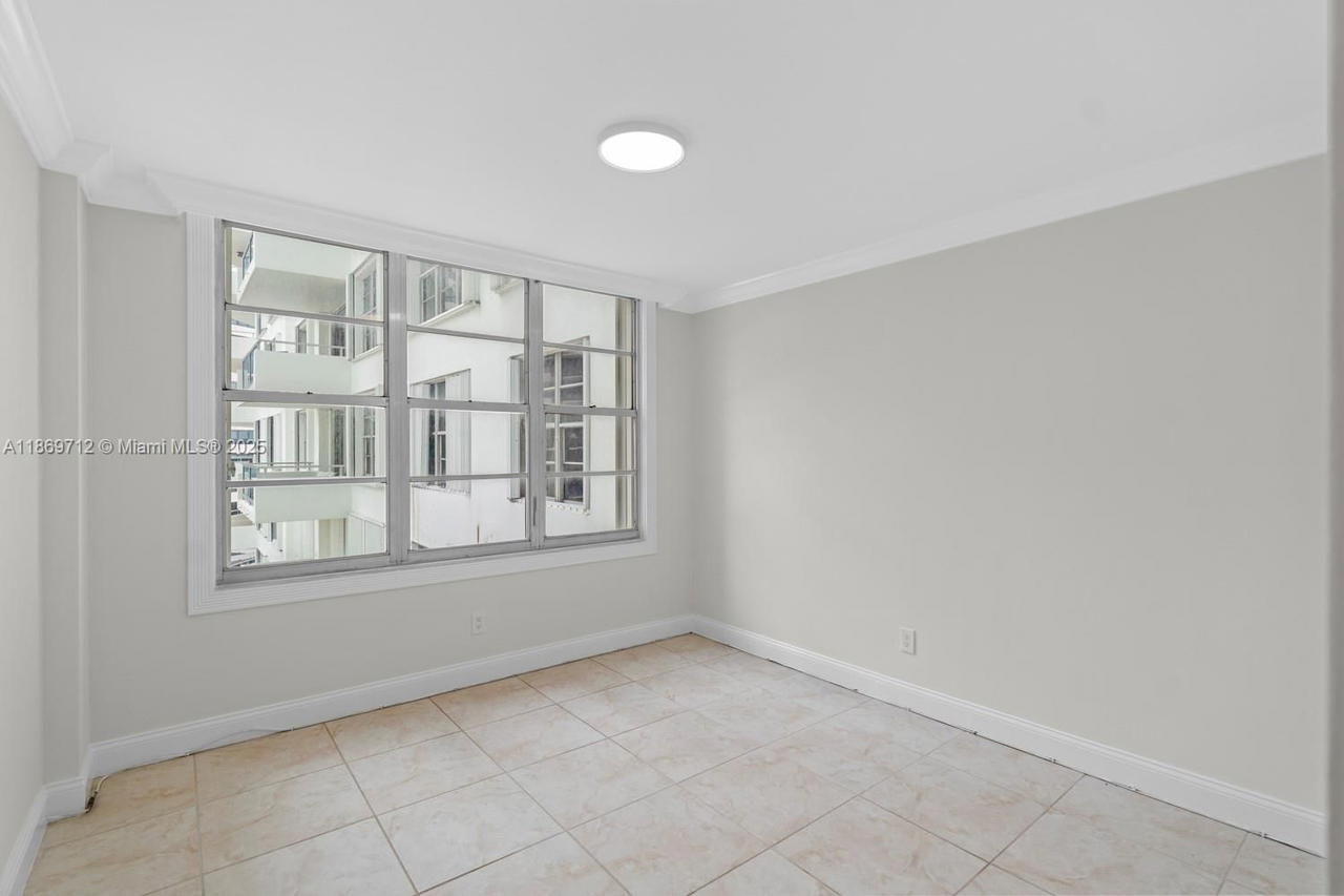 Real estate property located at 5161 Collins Ave #701, Miami-dade, Seacoast 5151 Condo, Miami Beach, FL