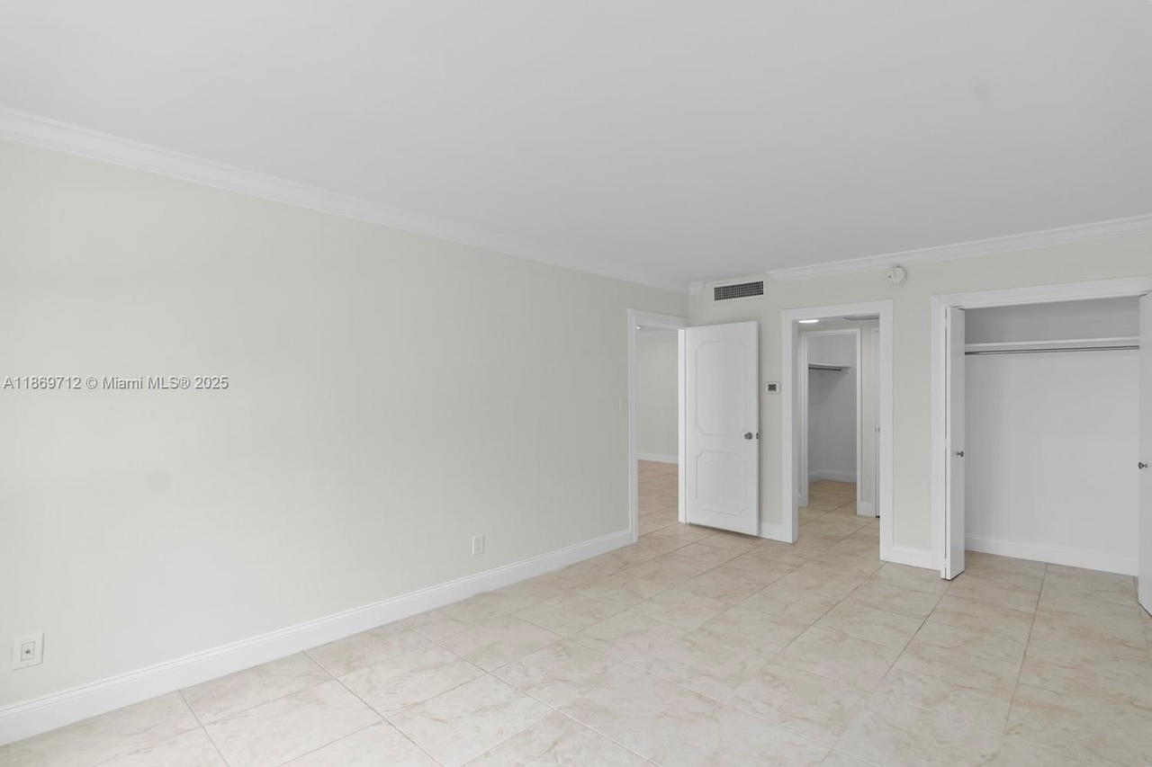 Real estate property located at 5161 Collins Ave #701, Miami-dade, Seacoast 5151 Condo, Miami Beach, FL