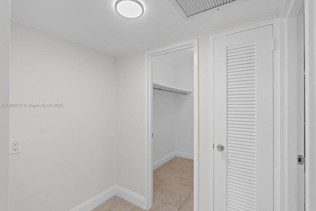 Real estate property located at 5161 Collins Ave #701, Miami-dade, Seacoast 5151 Condo, Miami Beach, FL