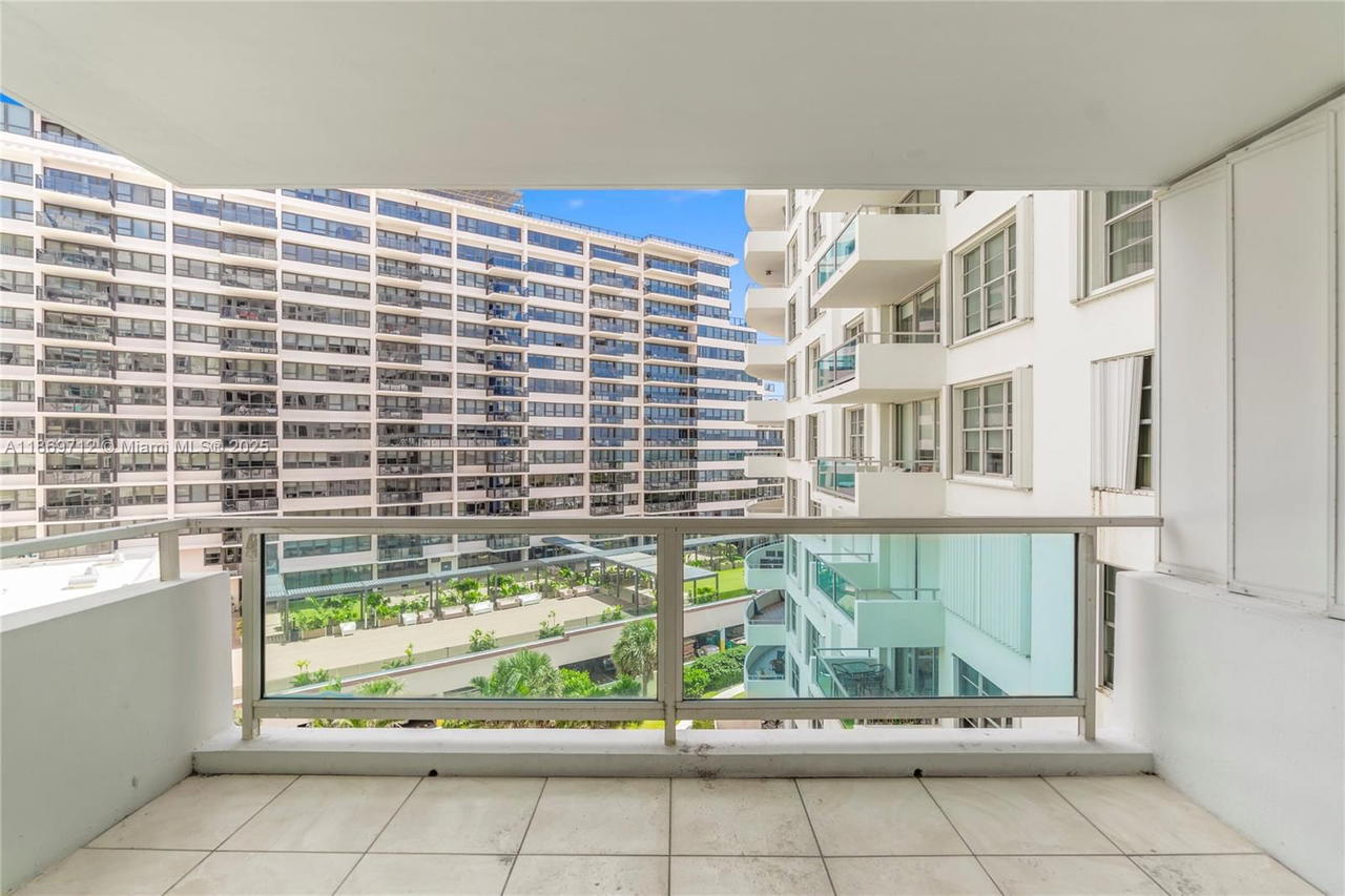 Real estate property located at 5161 Collins Ave #701, Miami-dade, Seacoast 5151 Condo, Miami Beach, FL