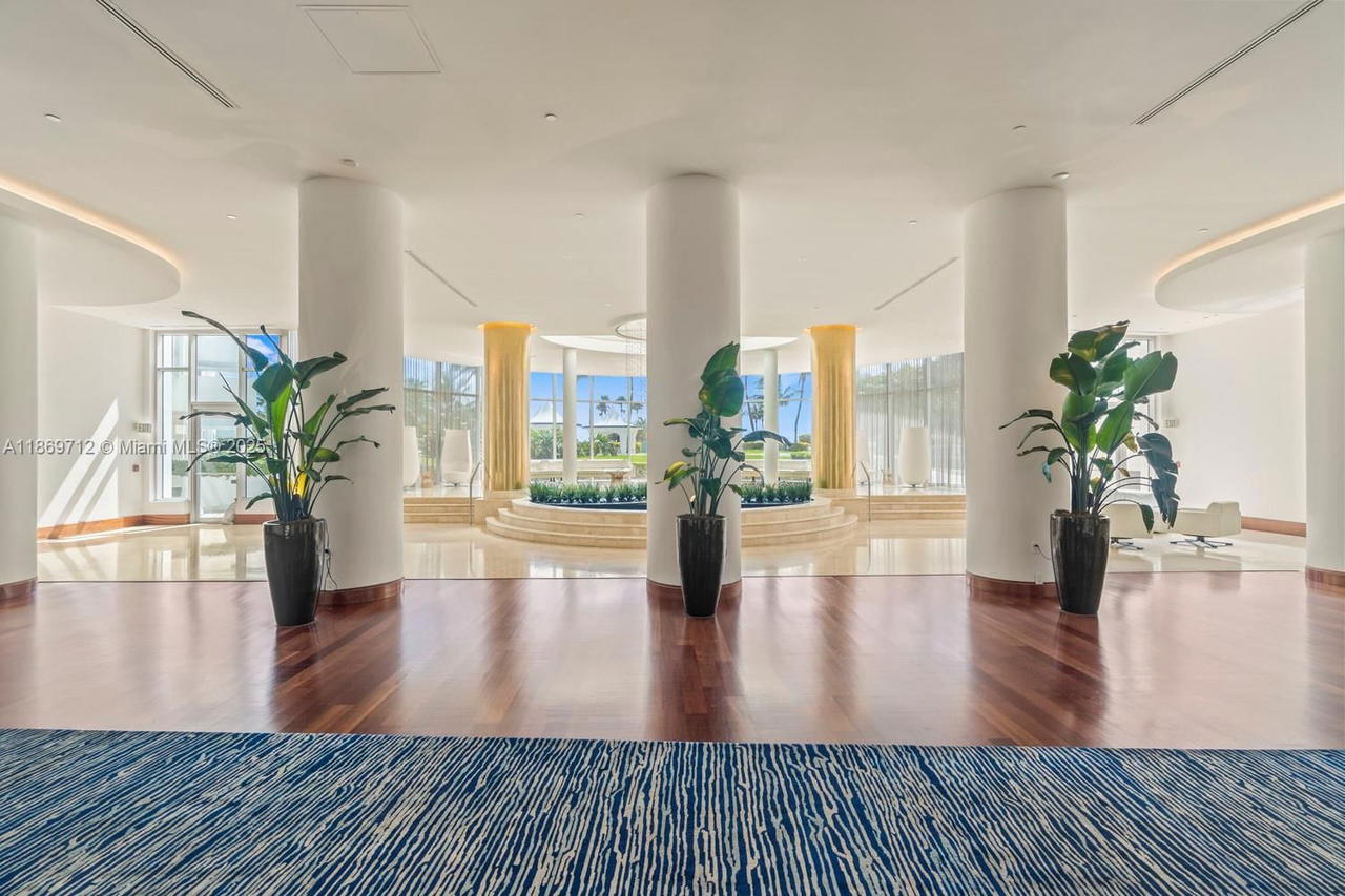 Real estate property located at 5161 Collins Ave #701, Miami-dade, Seacoast 5151 Condo, Miami Beach, FL