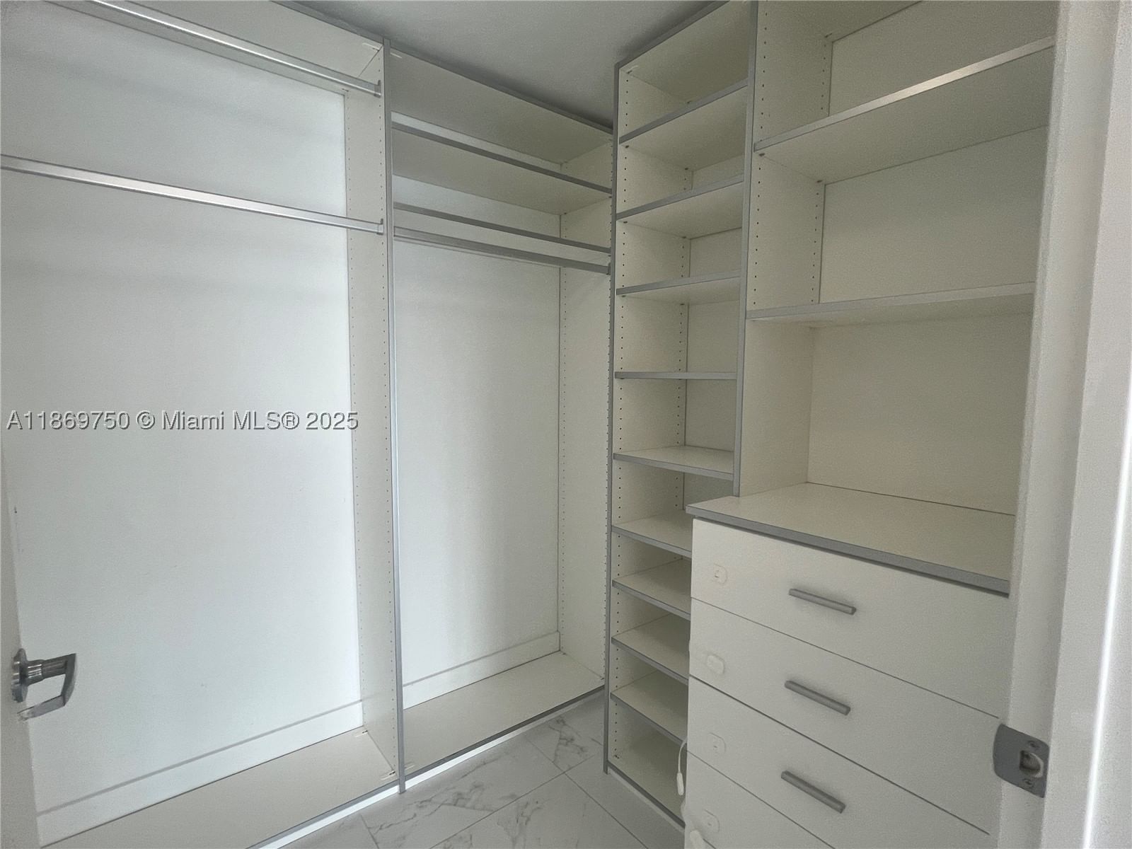 Real estate property located at 92 3rd St #3803, Miami-dade, Mint Condo, Miami, FL