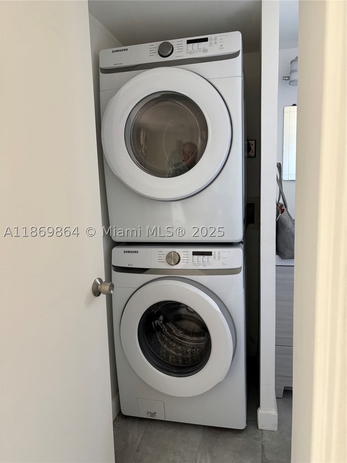Real estate property located at 4600 67th Ave #212, Miami-dade, Sunwood Condo, Miami, FL