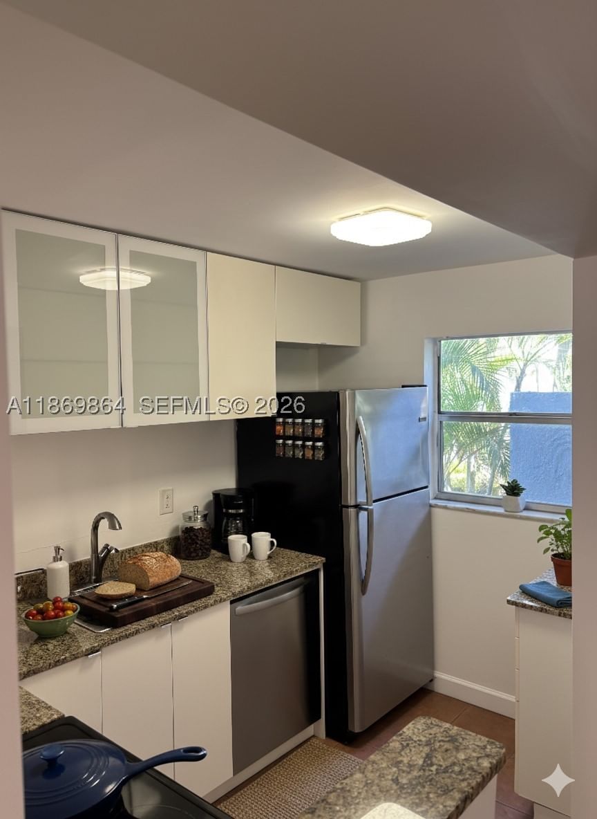 Real estate property located at 4600 67th Ave #212, Miami-dade, Sunwood Condo, Miami, FL
