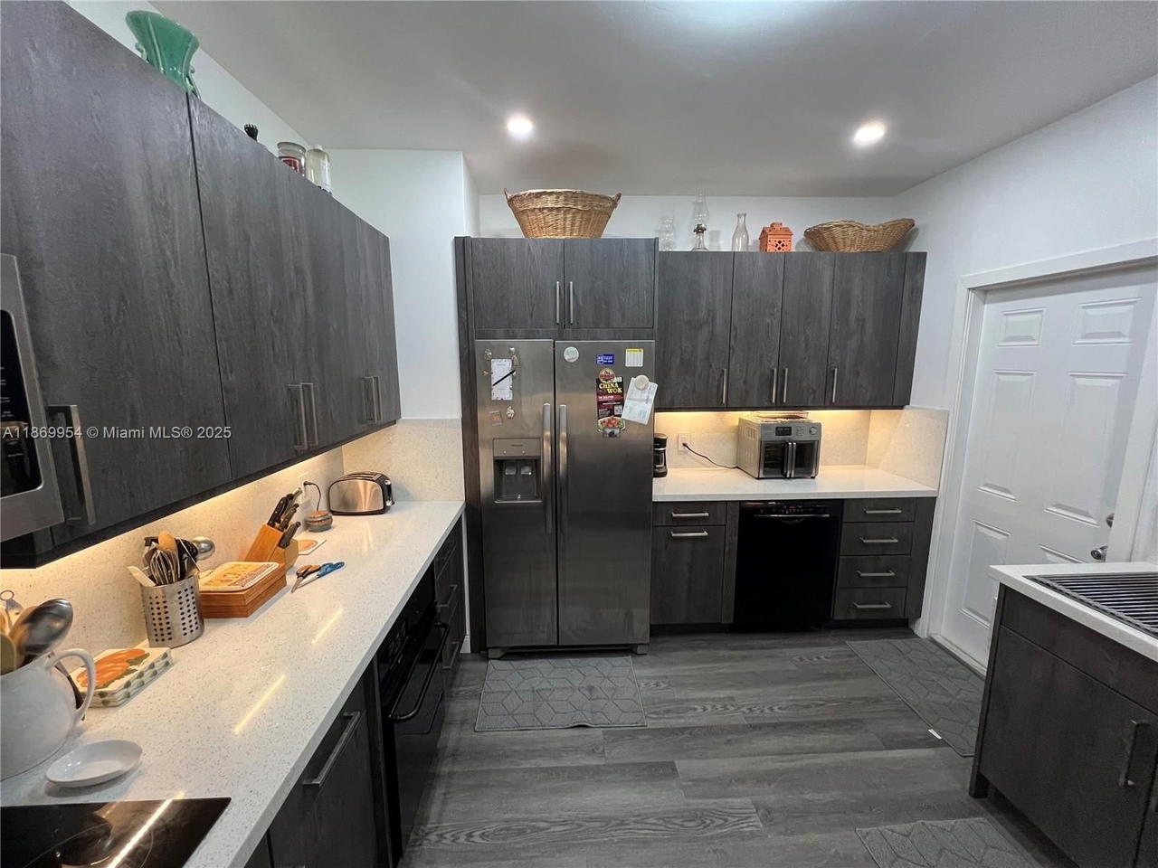 Real estate property located at 6218 56th St, Miami-dade, Cambridge Lawns, South Miami, FL