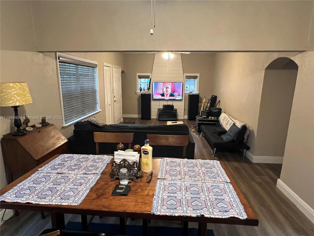 Real estate property located at 6218 56th St, Miami-dade, Cambridge Lawns, South Miami, FL