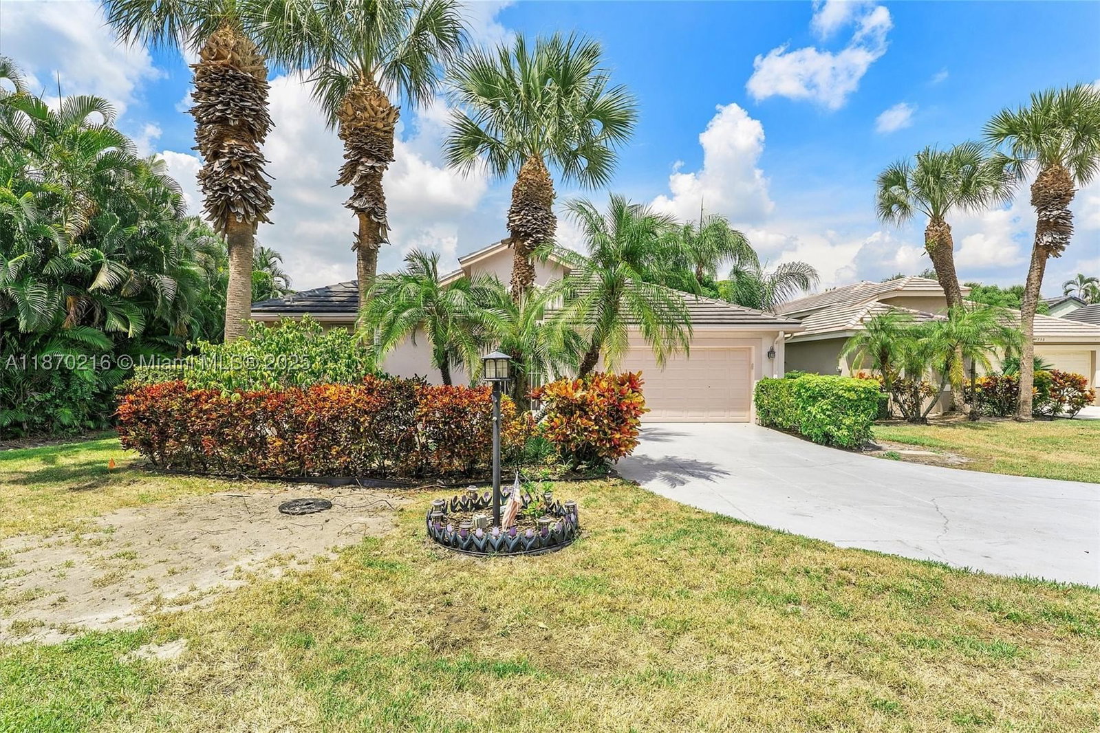 Real estate property located at 800 Clearbrook Park Cir, Palm Beach, Clearbrook Park, Delray Beach, FL