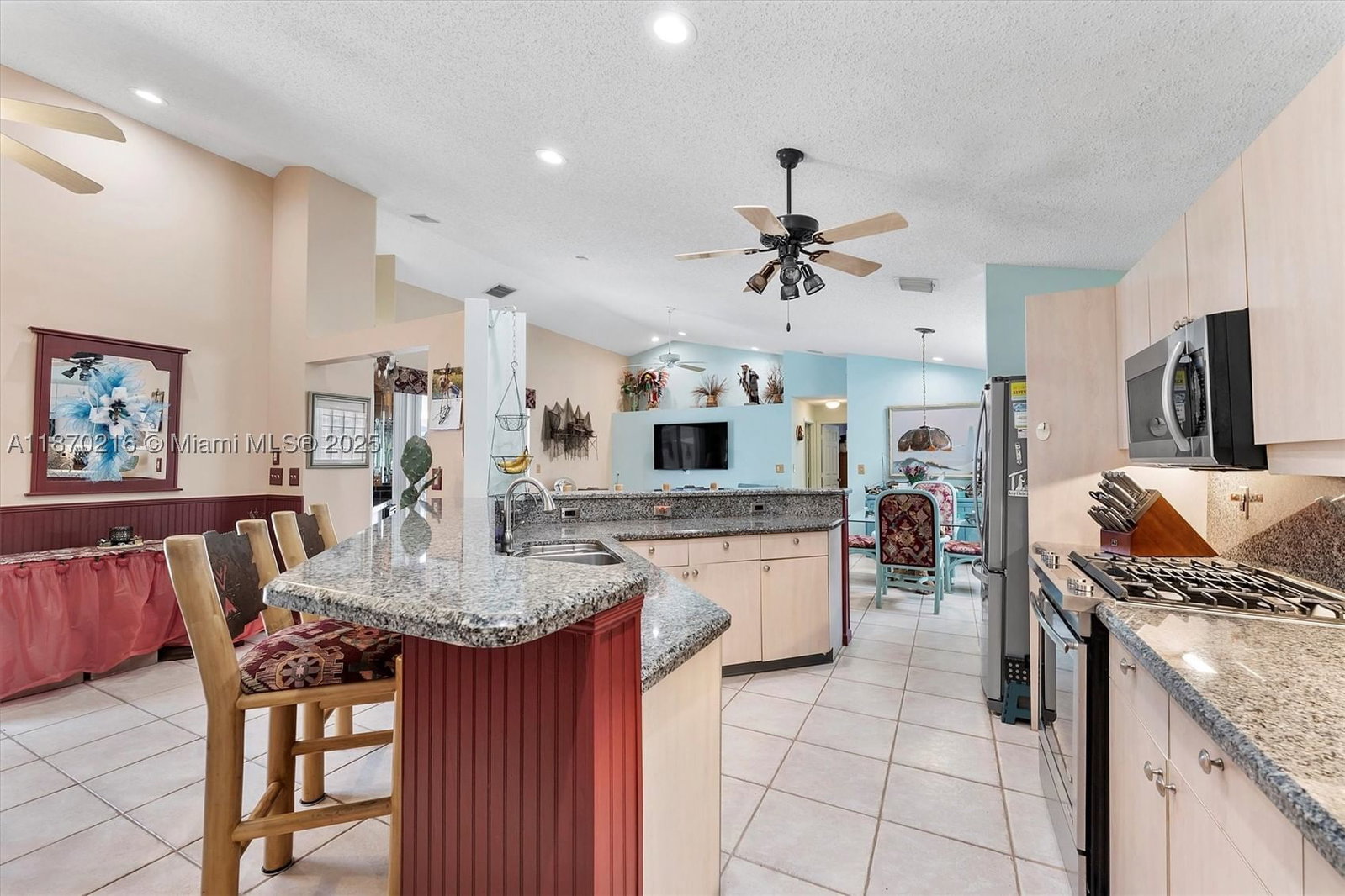 Real estate property located at 800 Clearbrook Park Cir, Palm Beach, Clearbrook Park, Delray Beach, FL