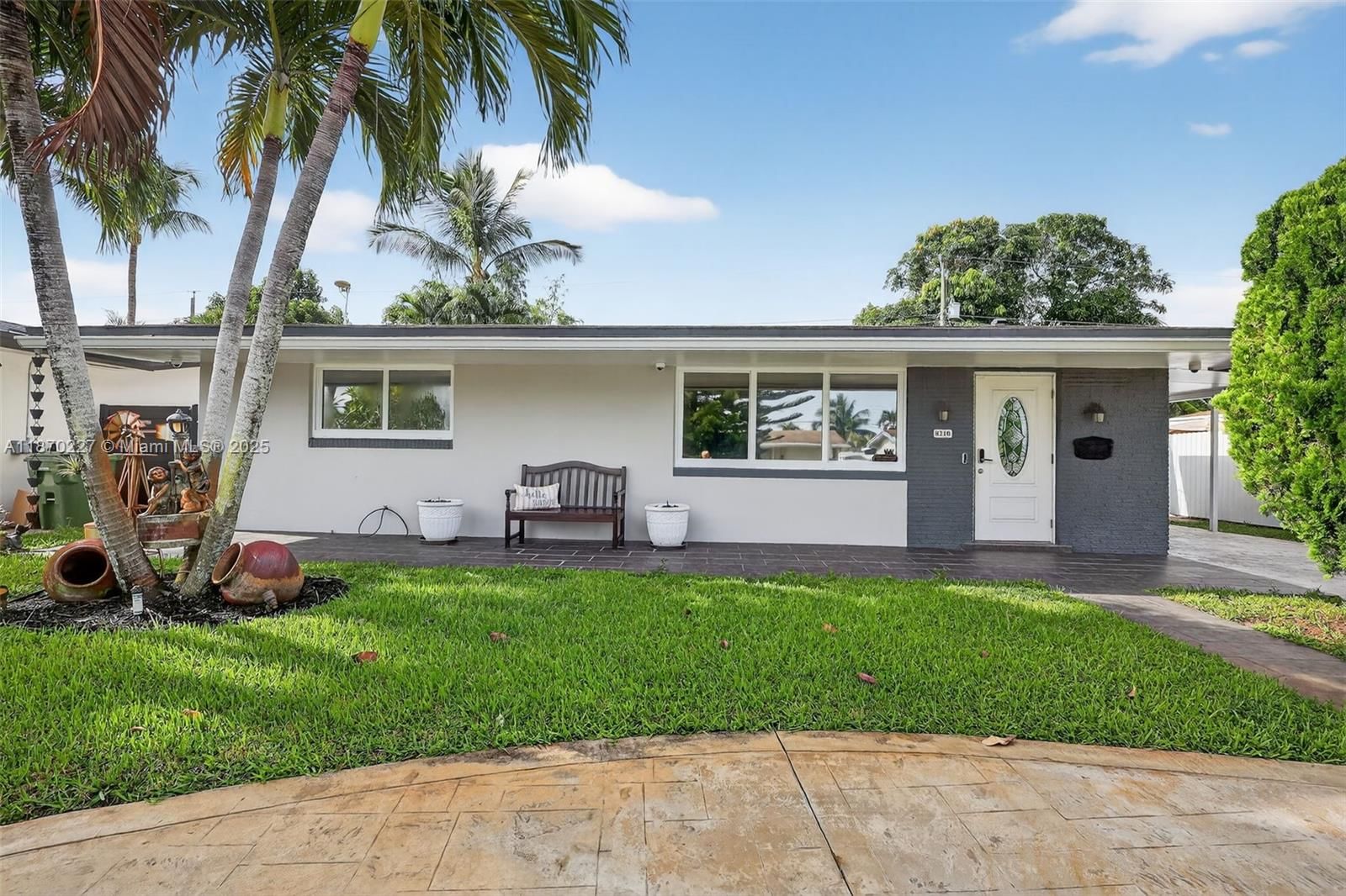 Real estate property located at 8210 10th St, Broward, Boulevard Heights Sec 9, Pembroke Pines, FL