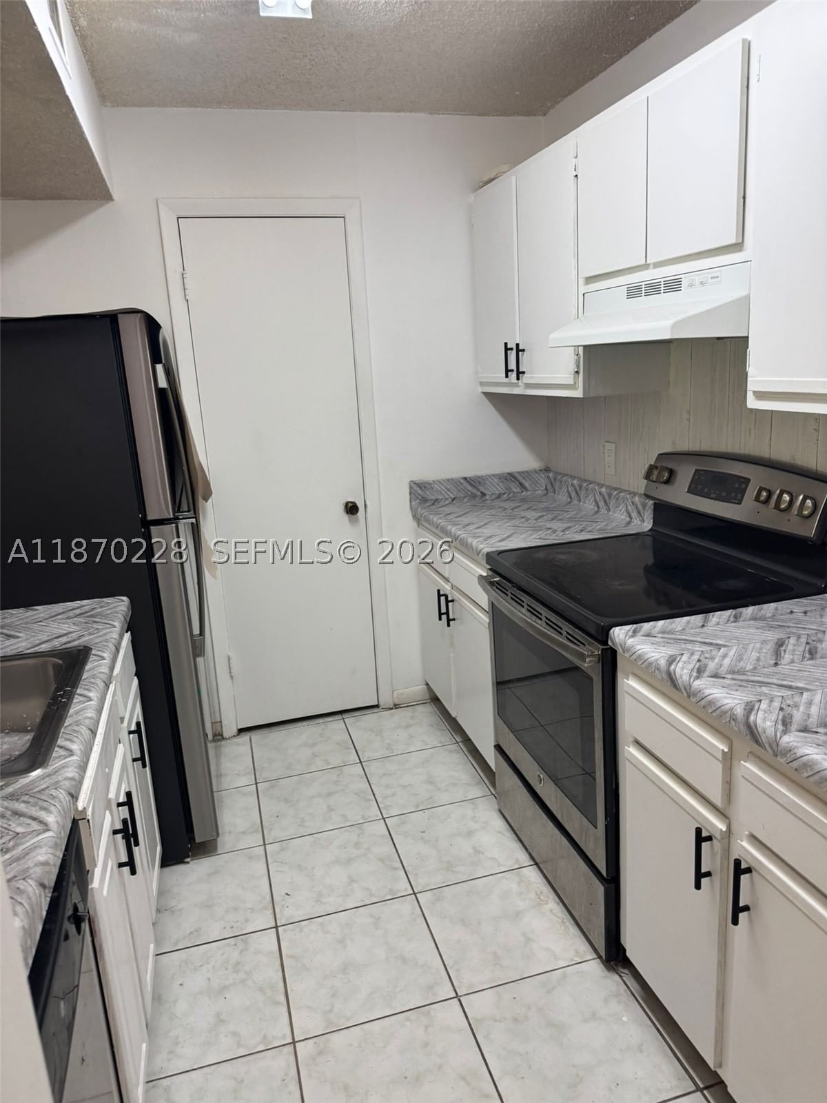 Real estate property located at 4341 McNab Rd #27, Broward, Palm Aire Gardens Condo, Pompano Beach, FL