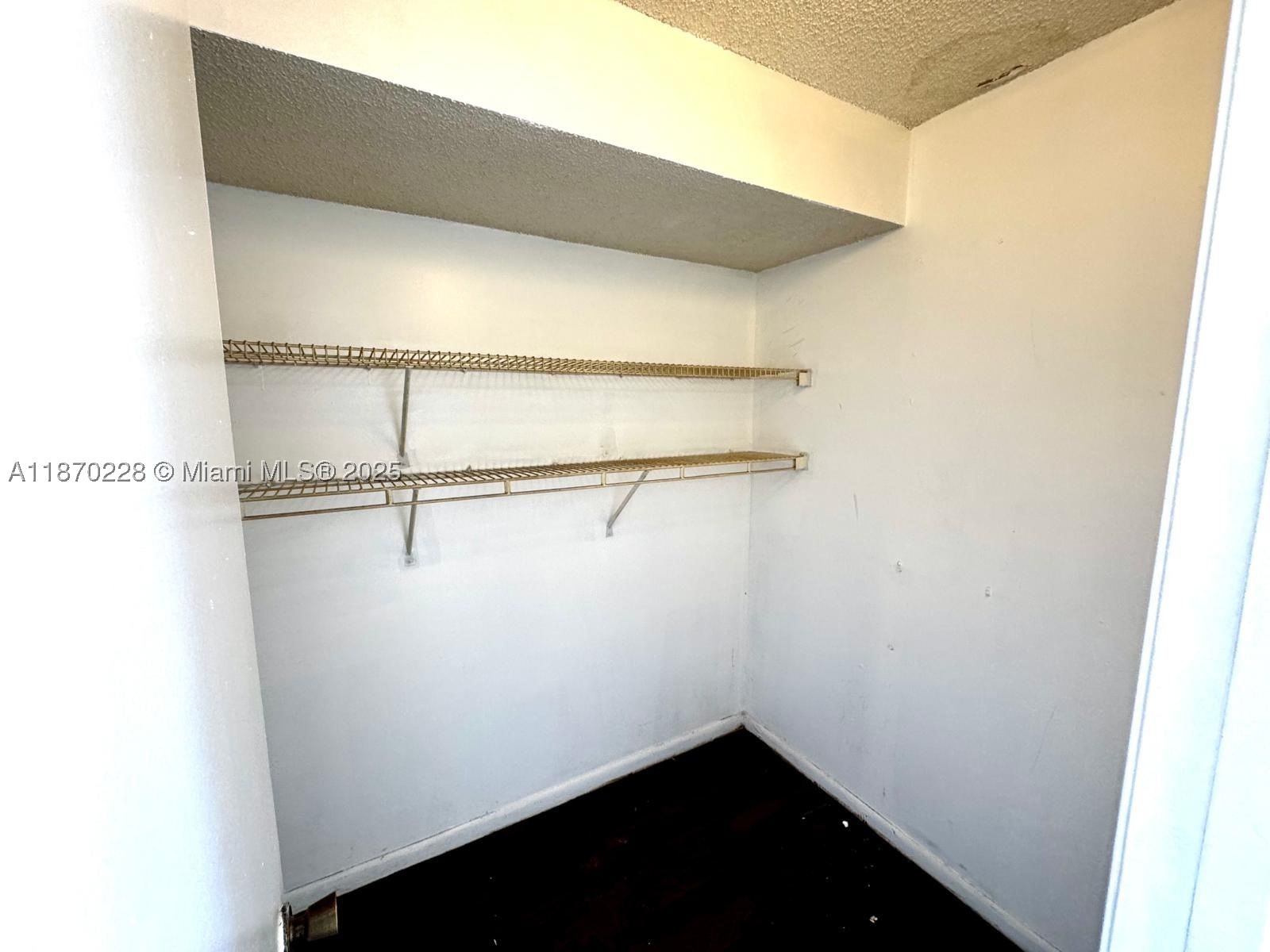 Real estate property located at 4341 McNab Rd #27, Broward, Palm Aire Gardens Condo, Pompano Beach, FL