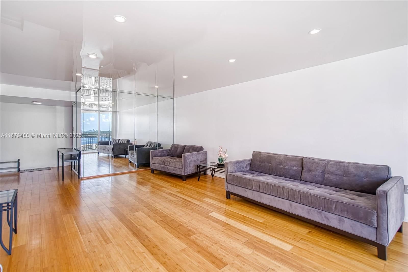 Real estate property located at 18021 Biscayne Blvd #1604, Miami-dade, Del Prado Marina, Aventura, FL