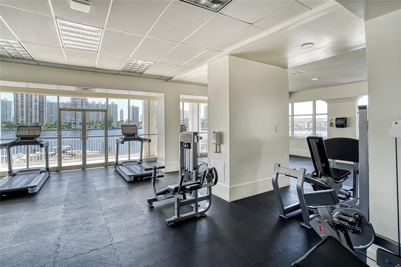 Real estate property located at 18021 Biscayne Blvd #1604, Miami-dade, Del Prado Marina, Aventura, FL