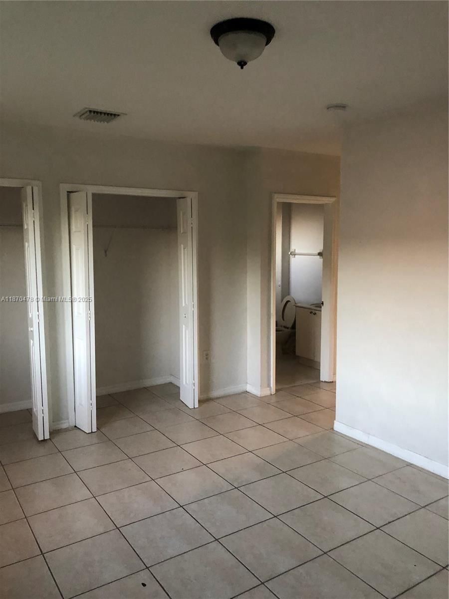 Real estate property located at 855 6th Ct, Miami-dade, Abel Homes At Keys Winds, Florida City, FL