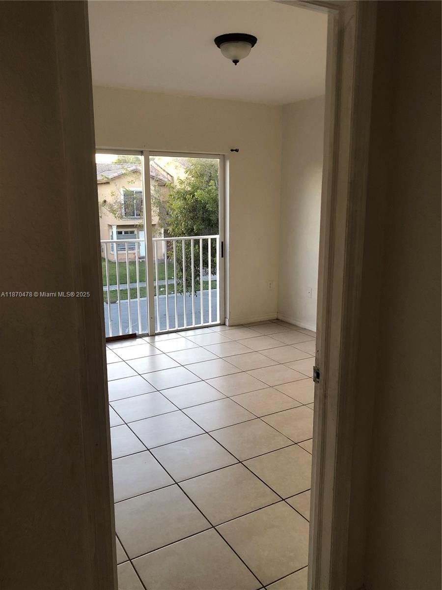 Real estate property located at 855 6th Ct, Miami-dade, Abel Homes At Keys Winds, Florida City, FL