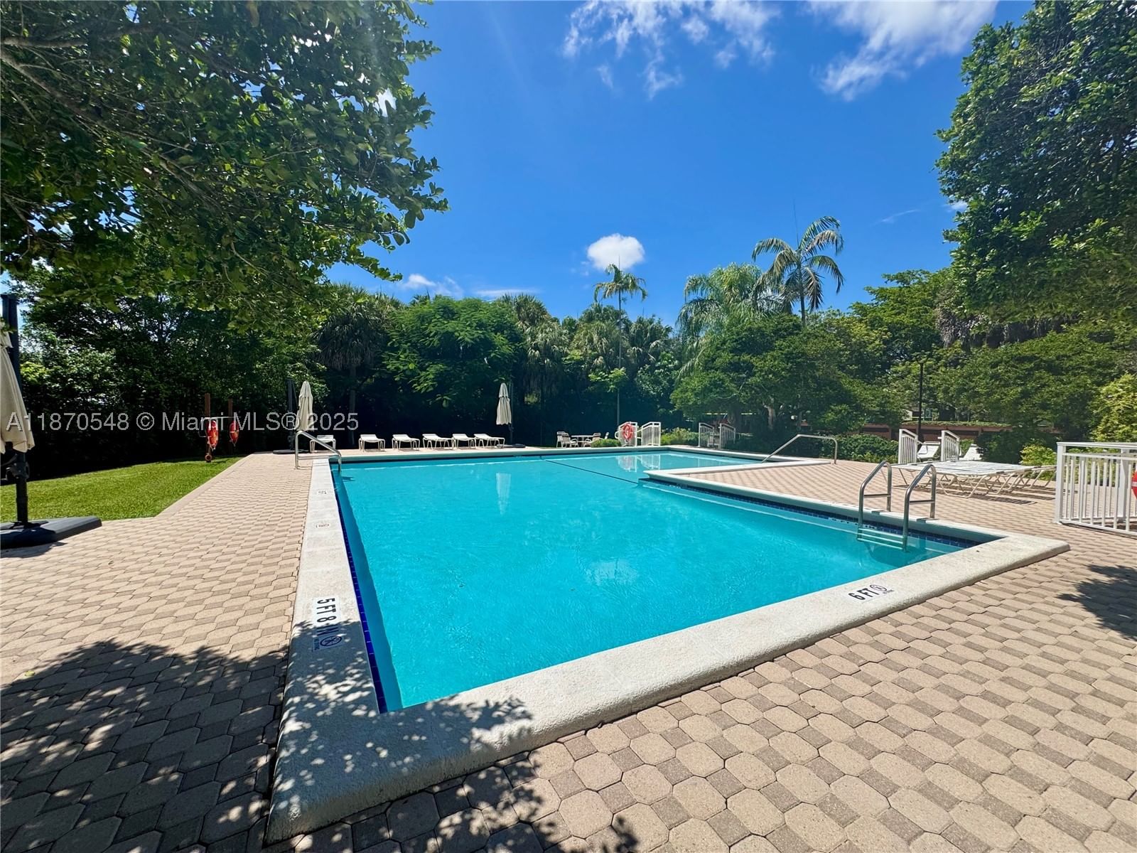Real estate property located at 13527 101st Ln, Miami-dade, Cindis Place Sec 2, Miami, FL