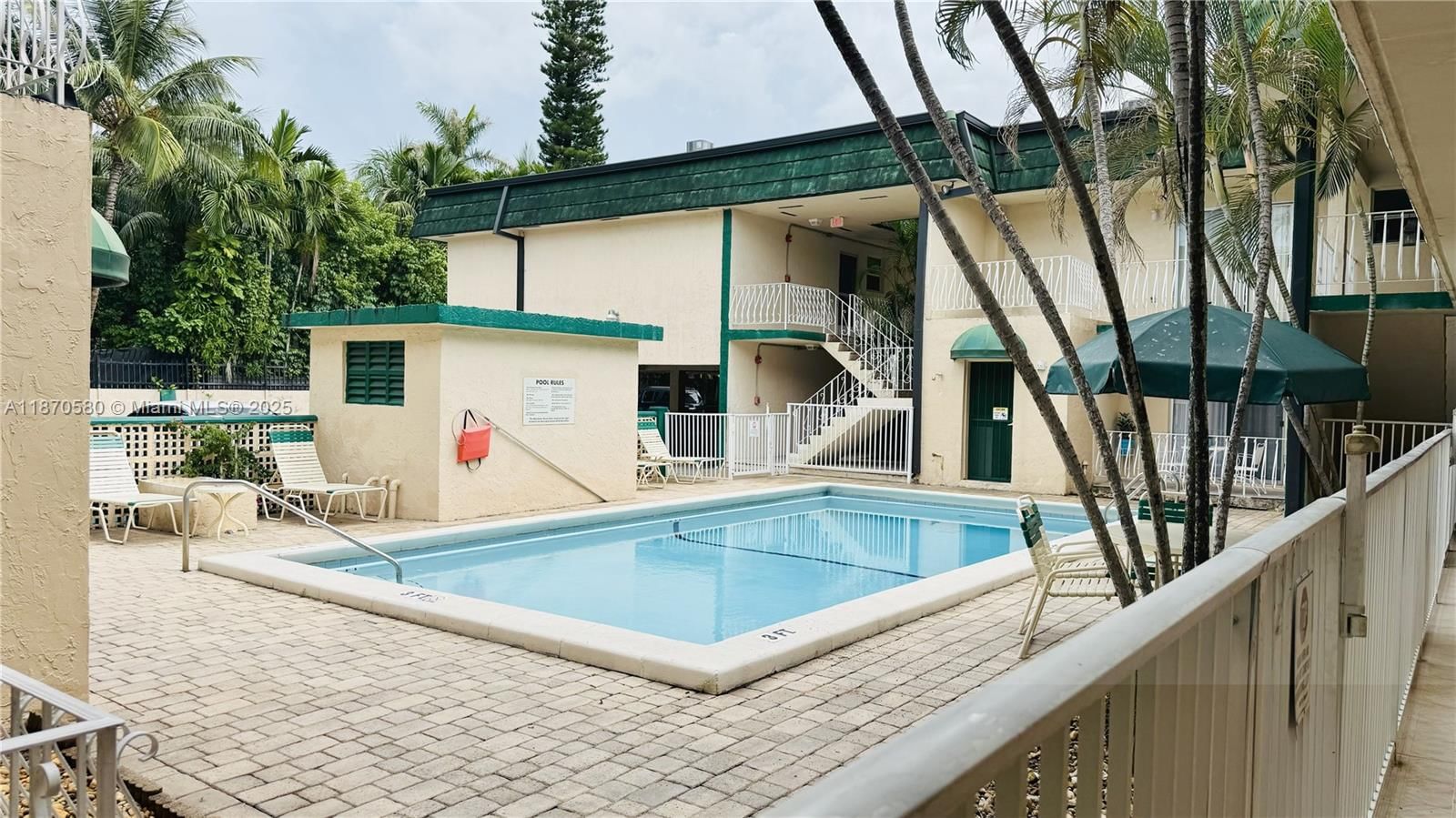 Real estate property located at 13101 Memorial Hwy #104, Miami-dade, Wendover Condo, North Miami, FL