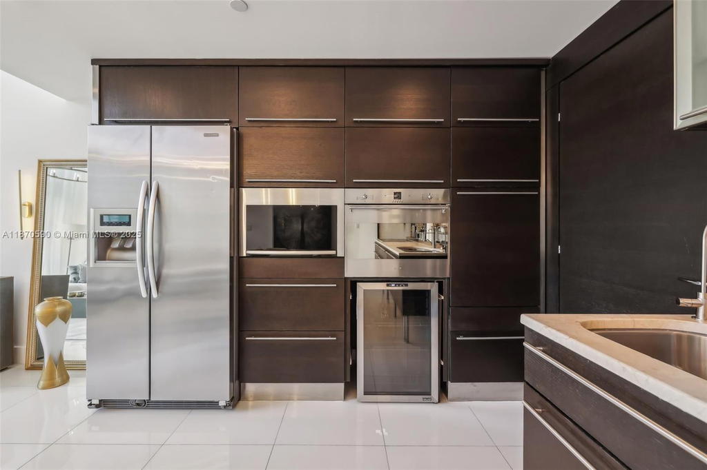 Real estate property located at 6000 Collins Ave #304, Miami-dade, Terra Beachside Condo, Miami Beach, FL