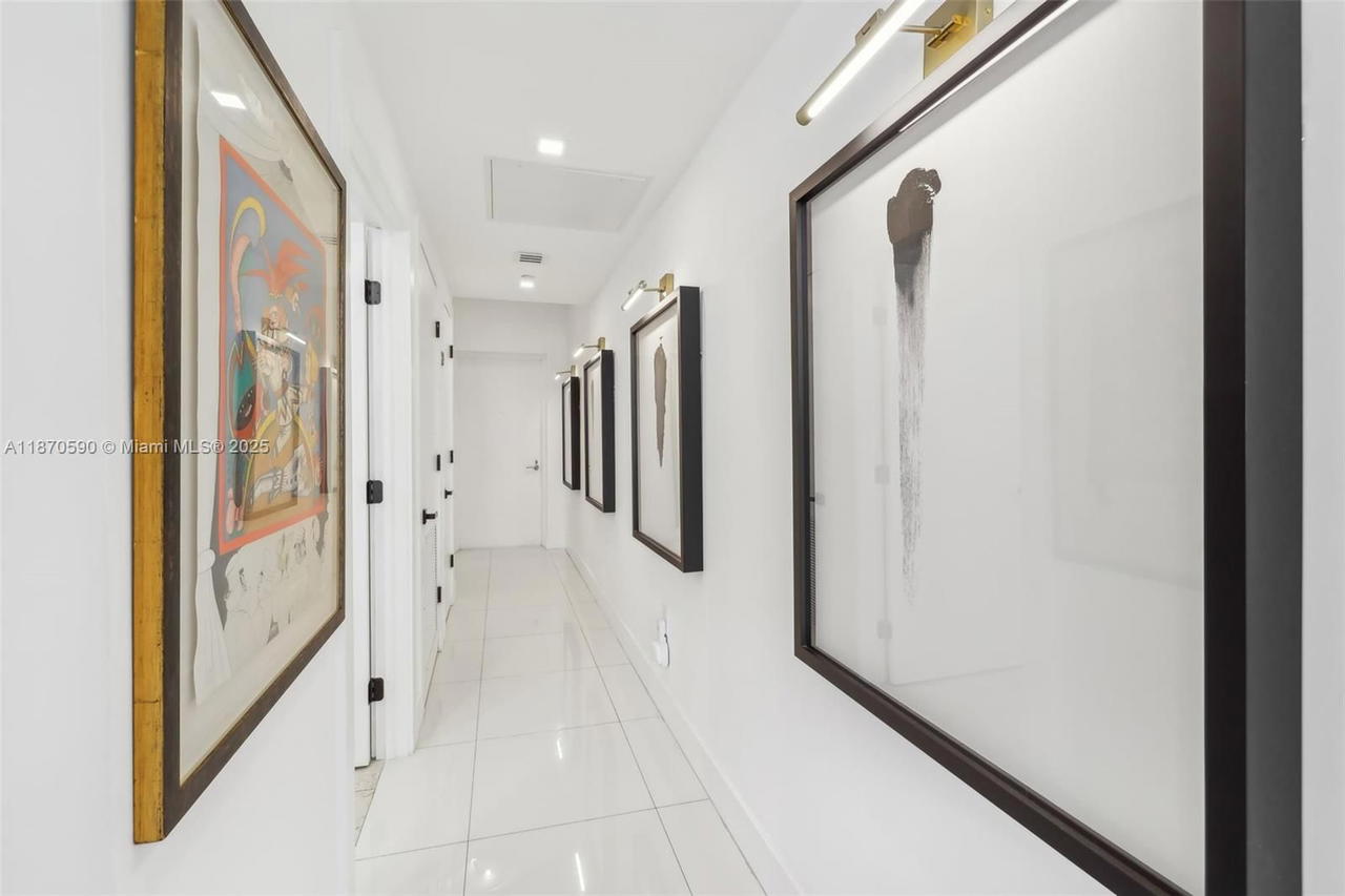 Real estate property located at 6000 Collins Ave #304, Miami-dade, Terra Beachside Condo, Miami Beach, FL
